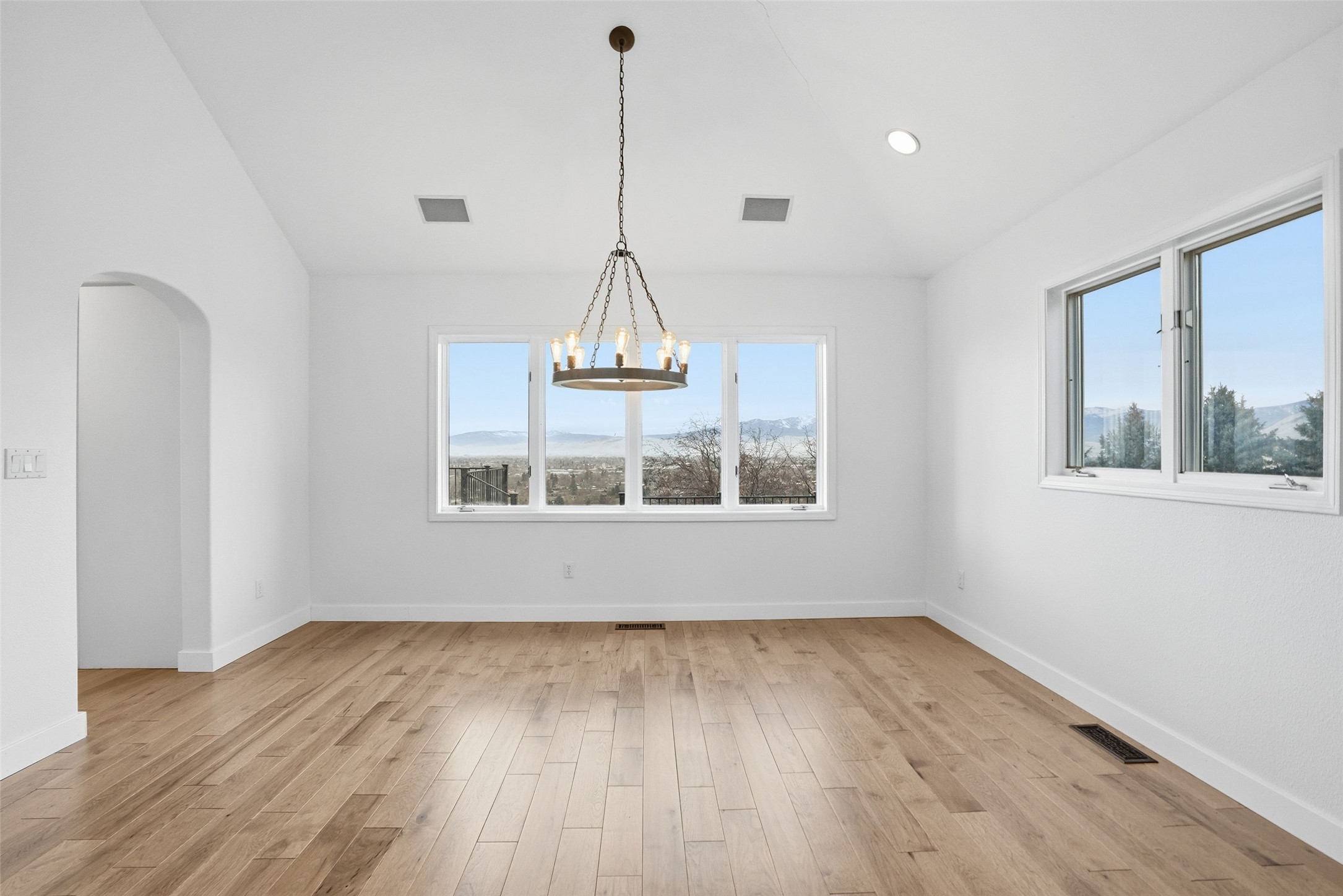 4607 Hillview Way Property Photo 27