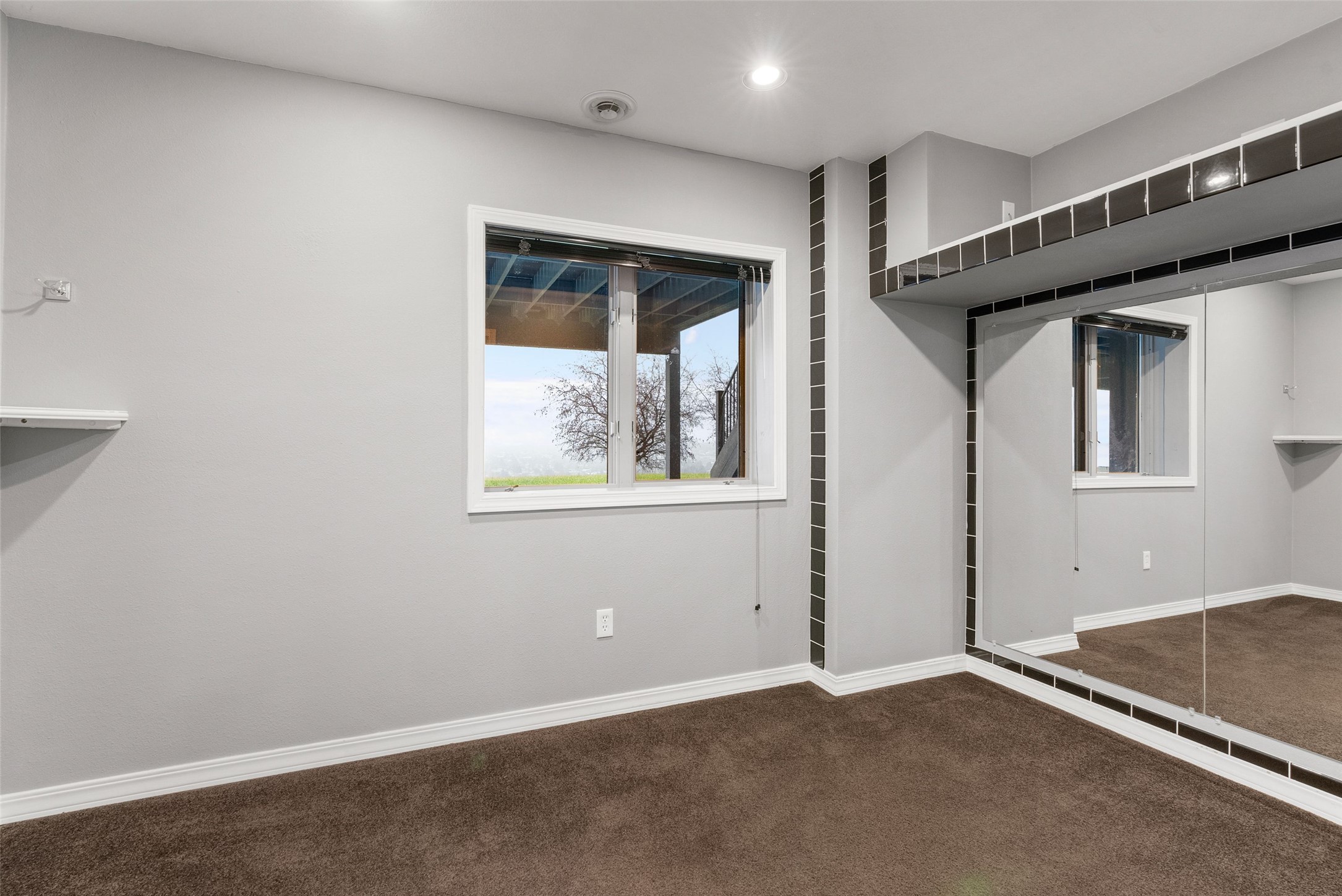 4607 Hillview Way Property Photo 68