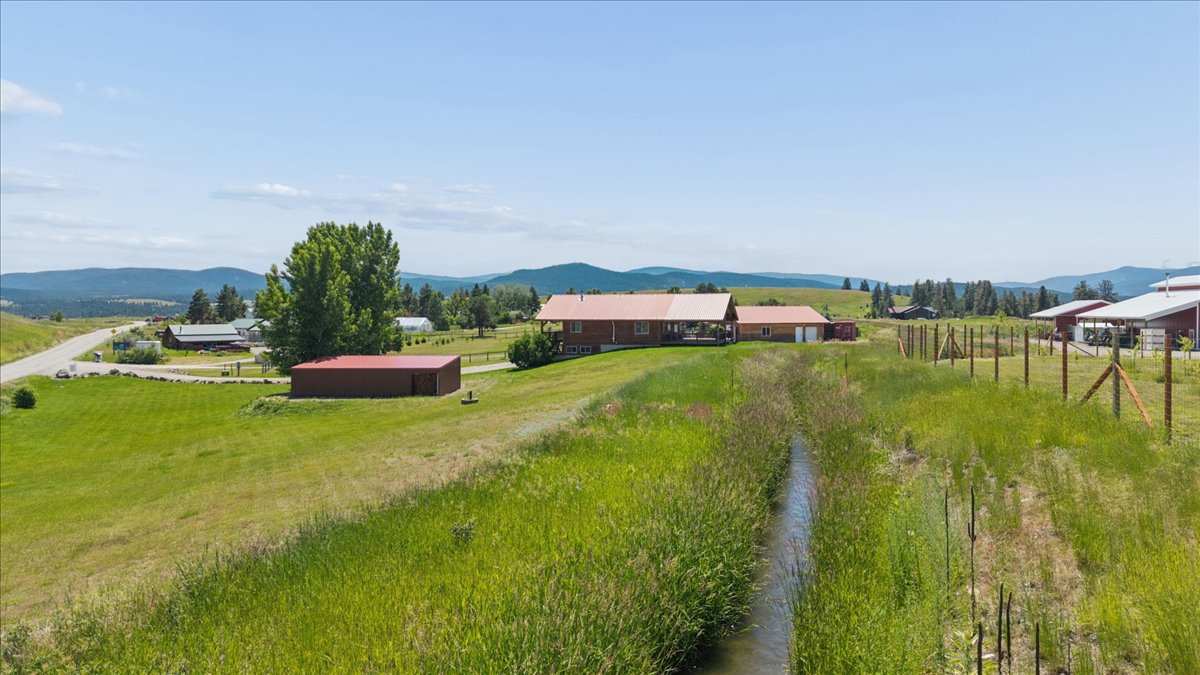 1245 Airport Road Property Photo 3