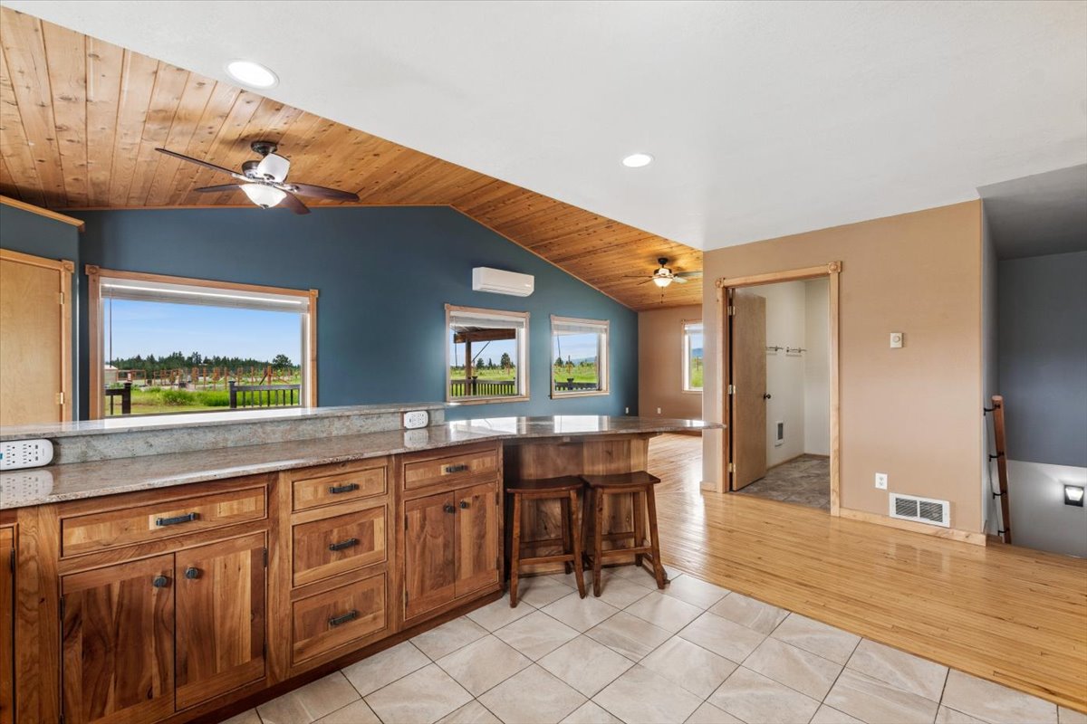 1245 Airport Road Property Photo 13