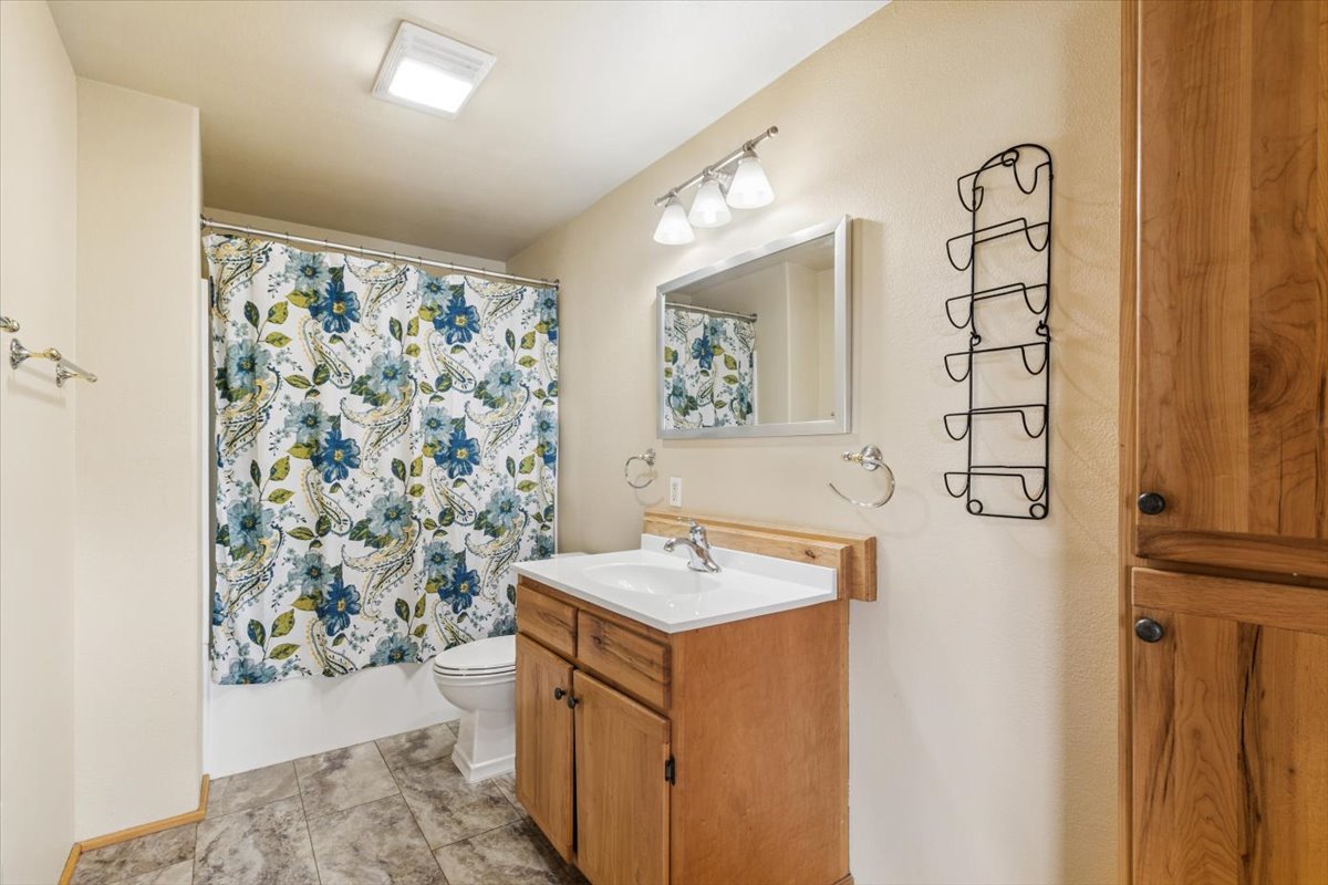 1245 Airport Road Property Photo 19
