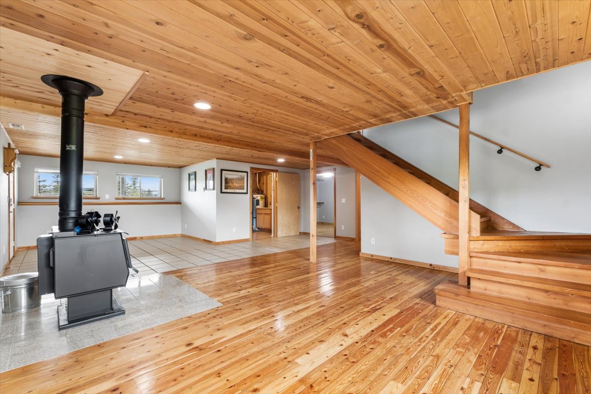 1245 Airport Road Property Photo 24