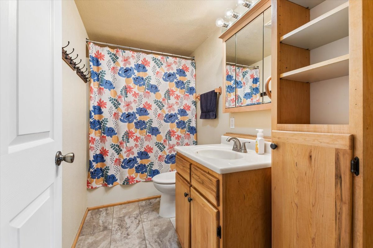 1245 Airport Road Property Photo 29