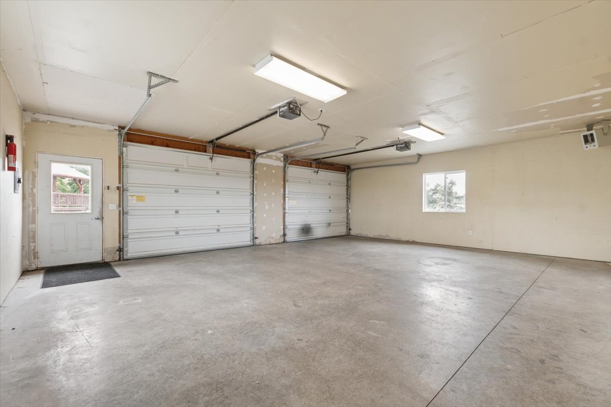 1245 Airport Road Property Photo 32