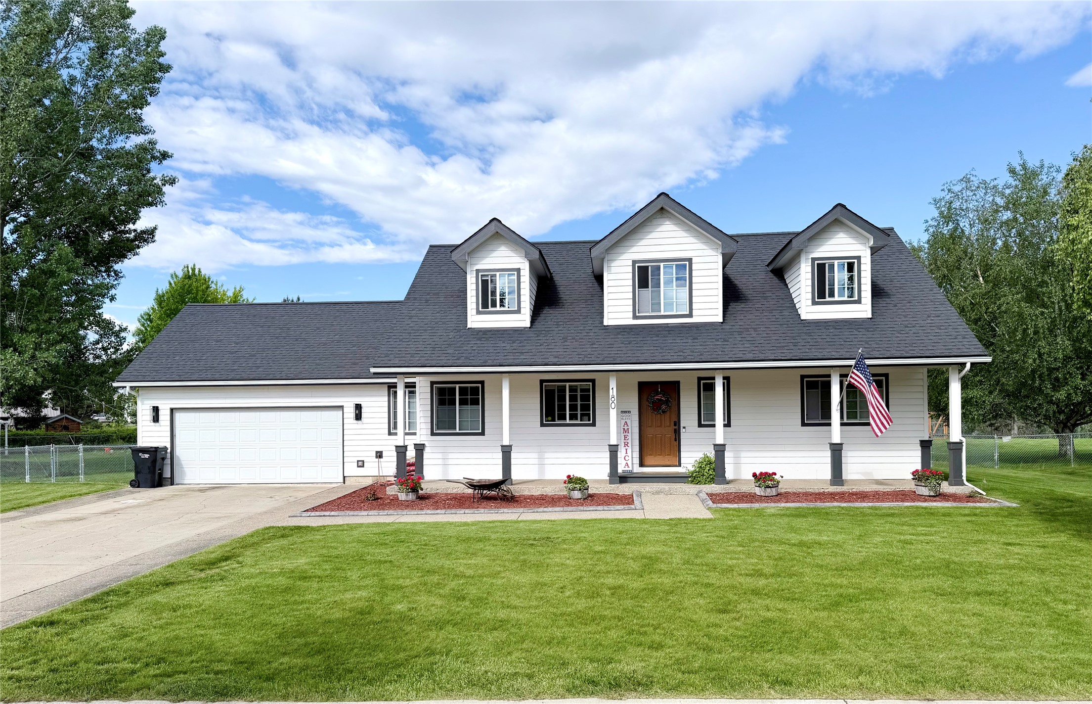 180 Buffalo Stage Property Photo 1