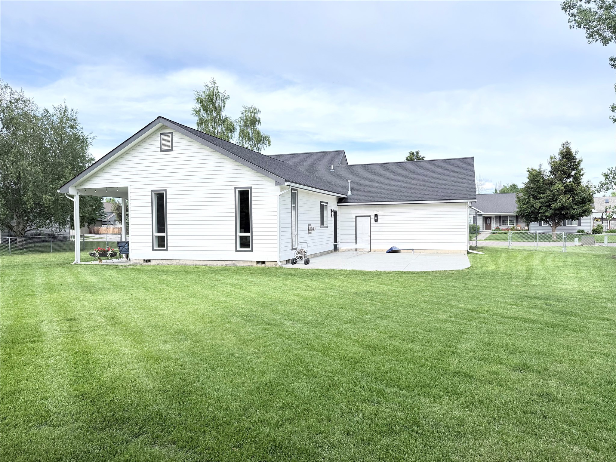 180 Buffalo Stage Property Photo 8