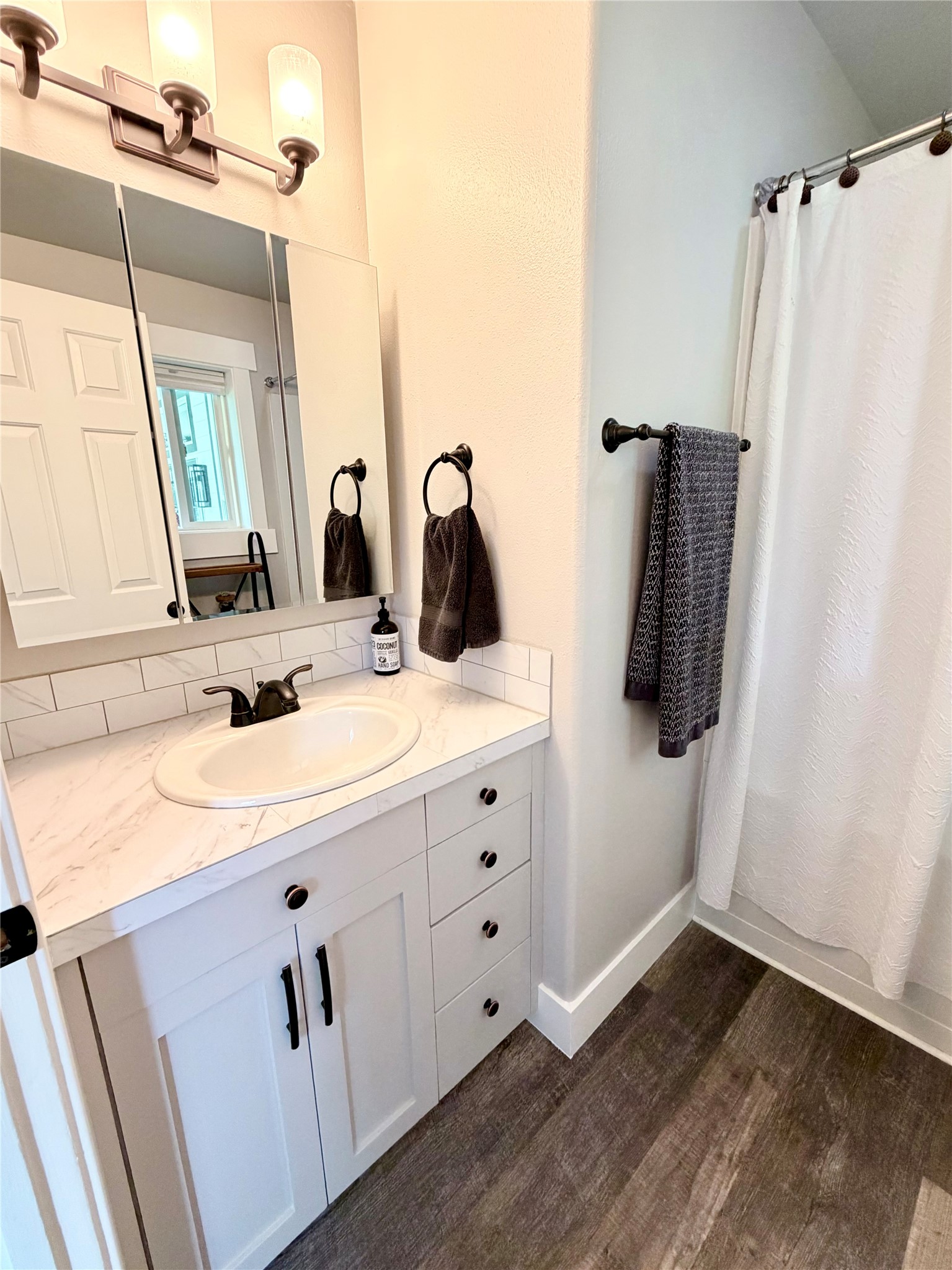 180 Buffalo Stage Property Photo 47