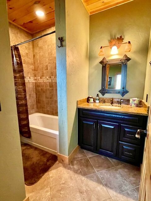 130 Peacemaker Ridge Property Photo 11