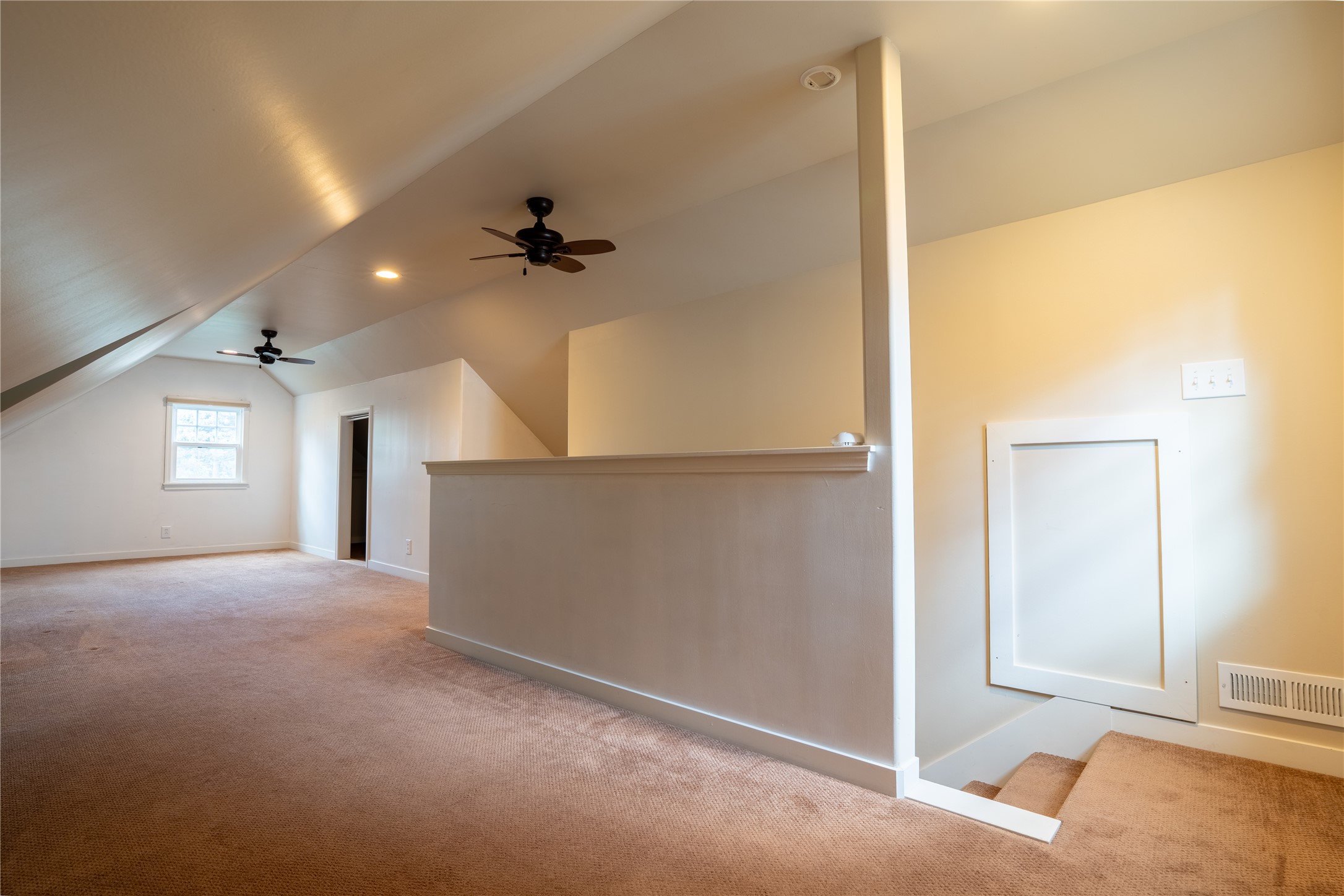 919 8th Avenue E Property Photo 16