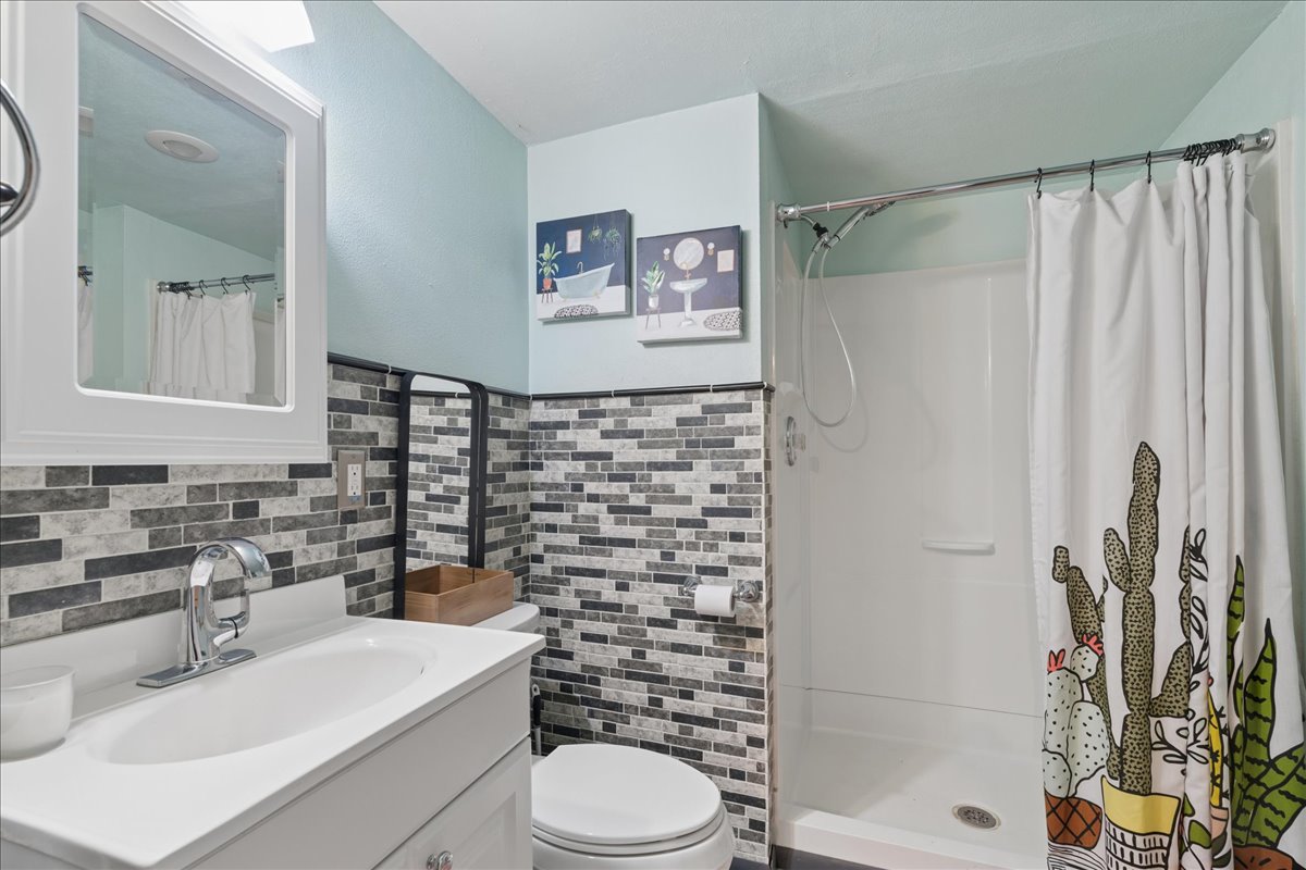 618 5th Avenue N Property Photo 22