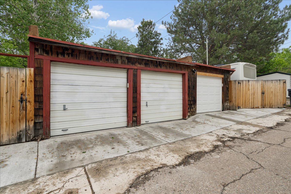 618 5th Avenue N Property Photo 32