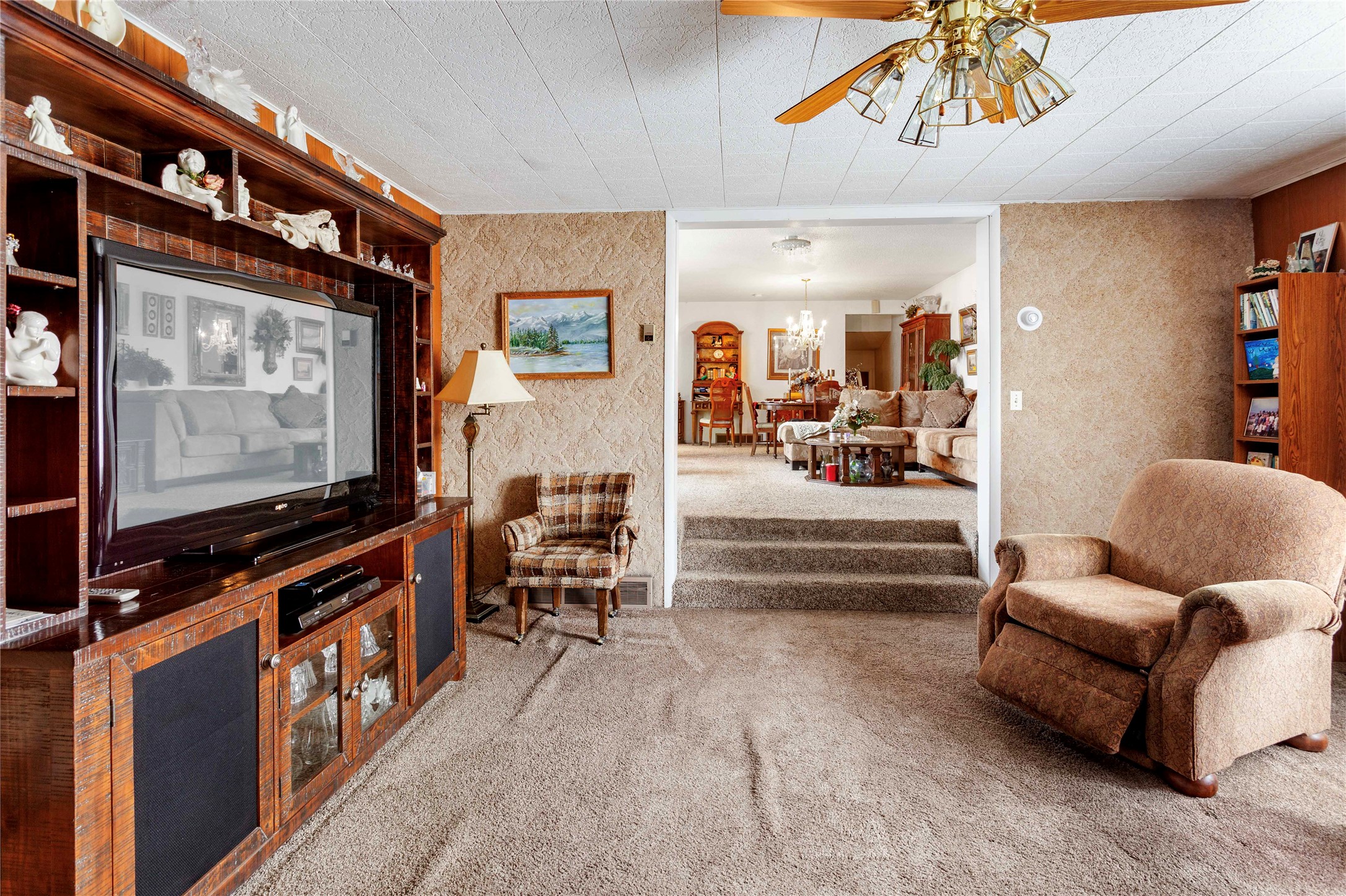 2100 Wall Street Property Photo 9