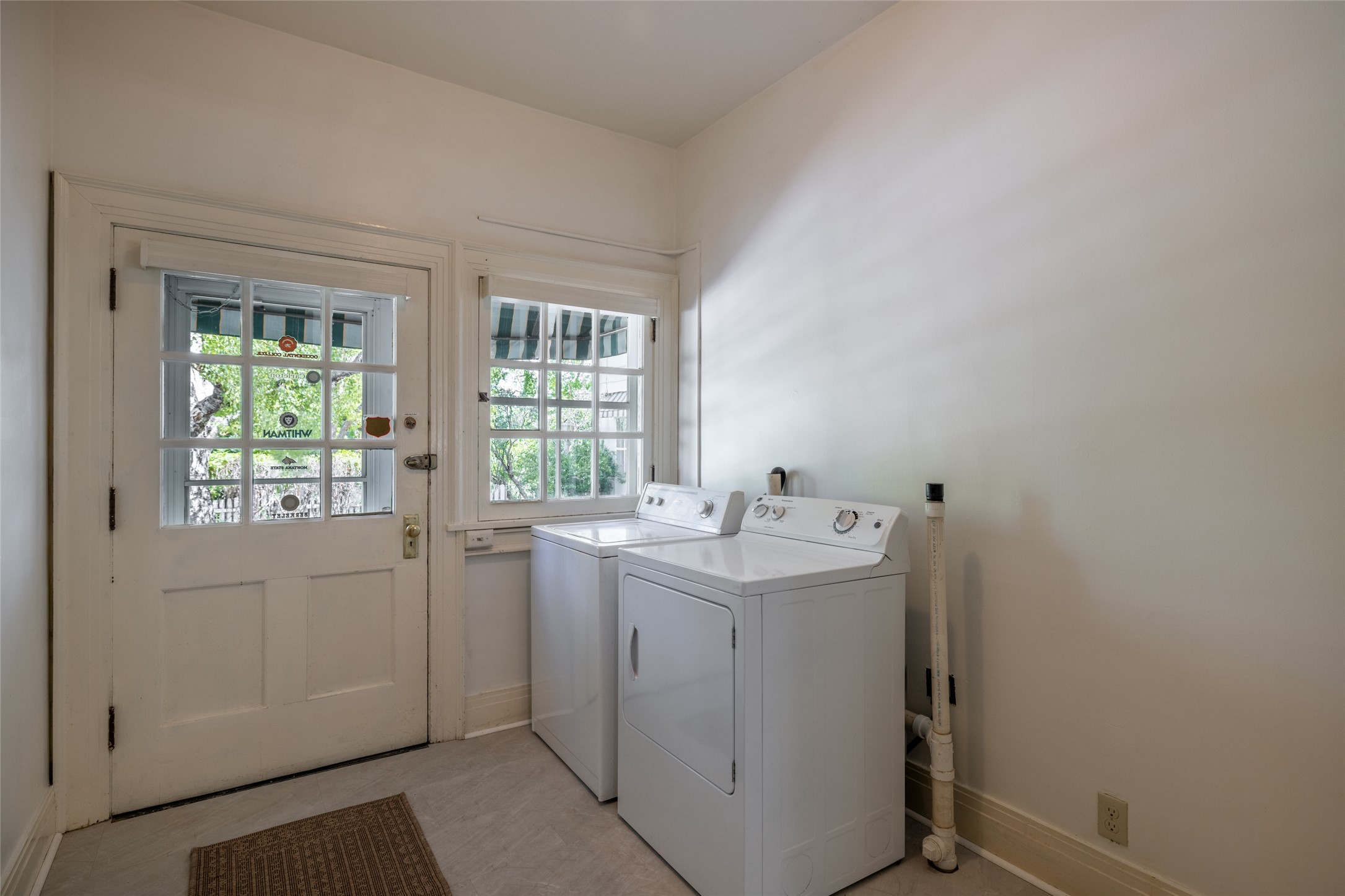 724 Monroe Avenue Property Photo 25
