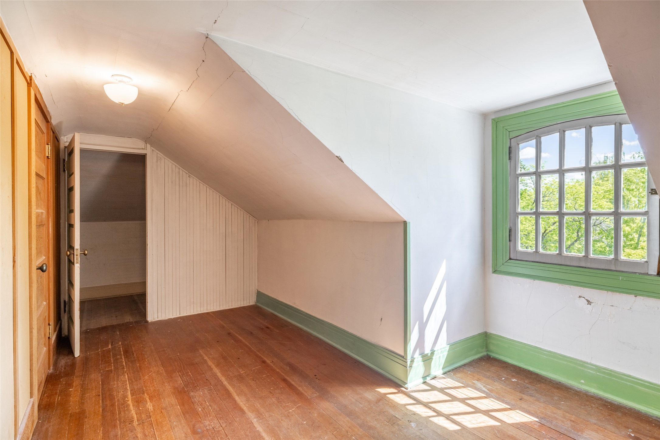 724 Monroe Avenue Property Photo 71