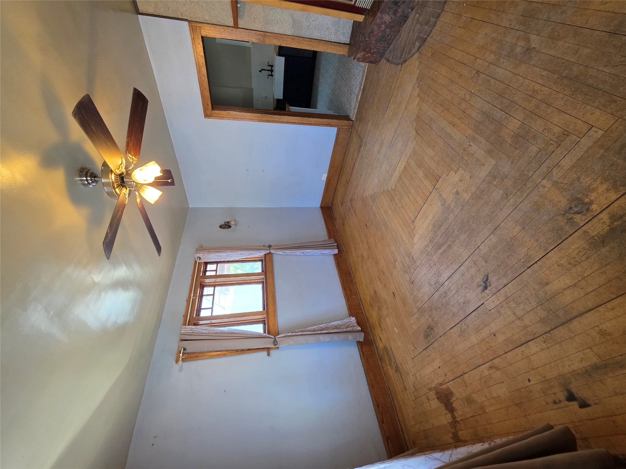 901 Delaware Avenue Property Photo 3