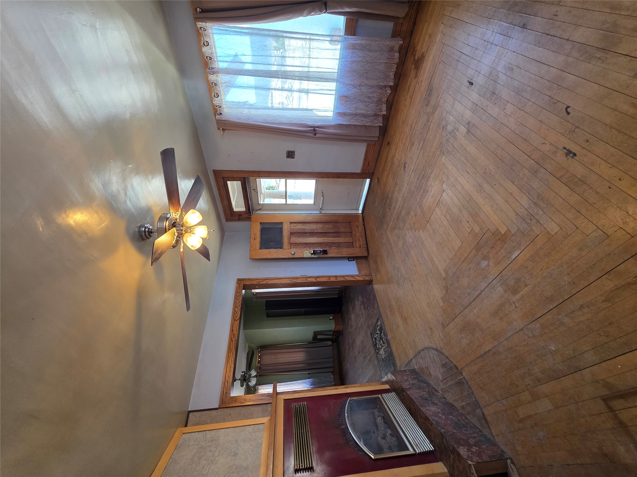 901 Delaware Avenue Property Photo 5