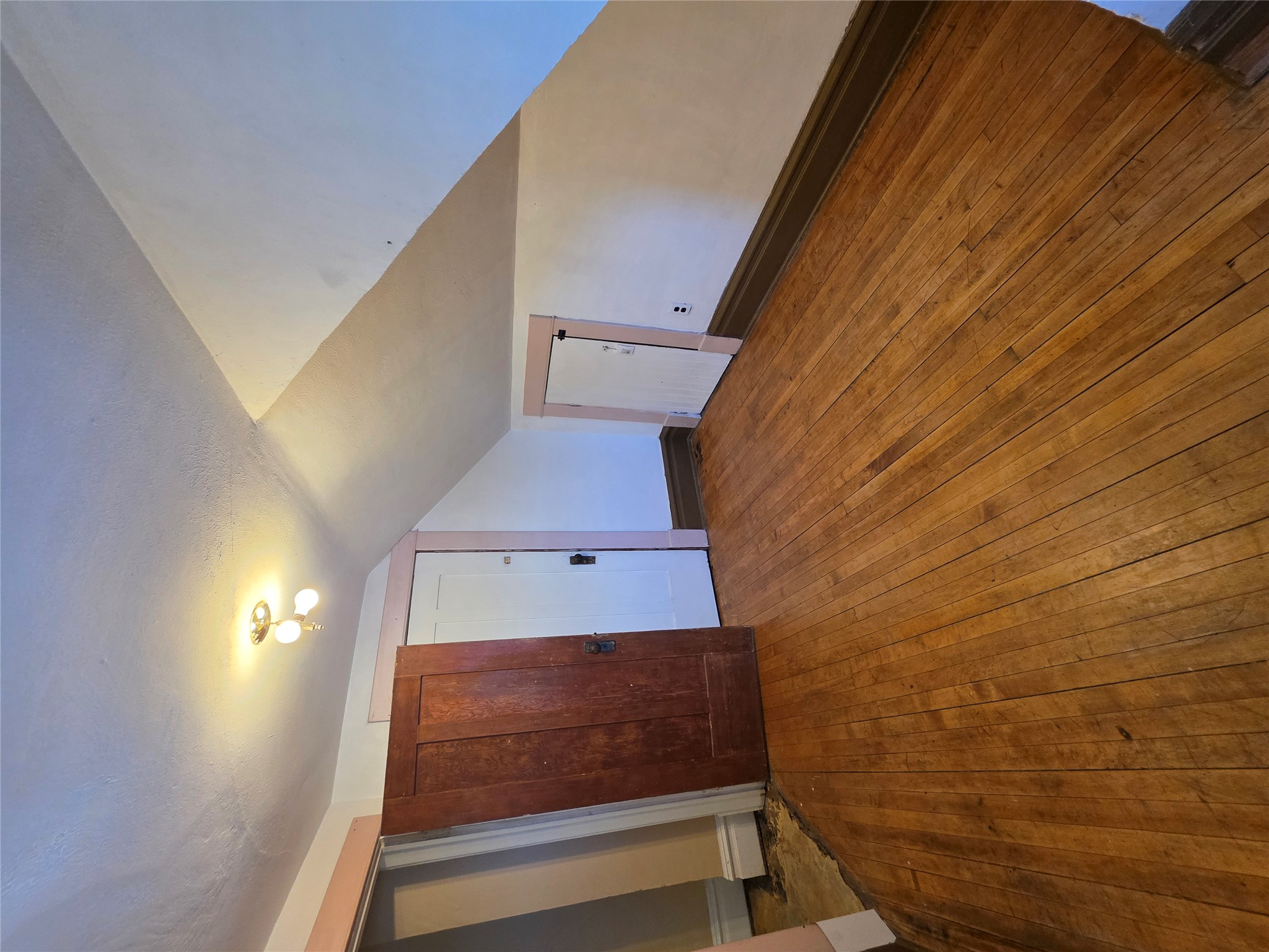 901 Delaware Avenue Property Photo 24