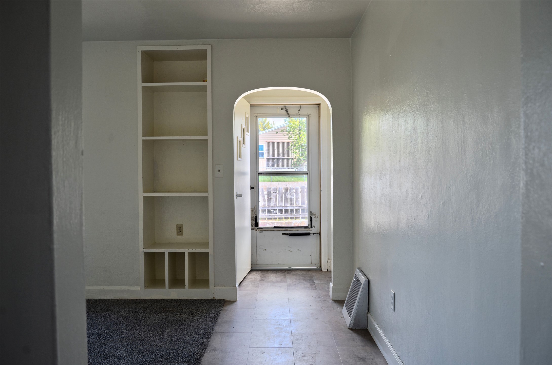 126 9th Avenue Se Property Photo 17