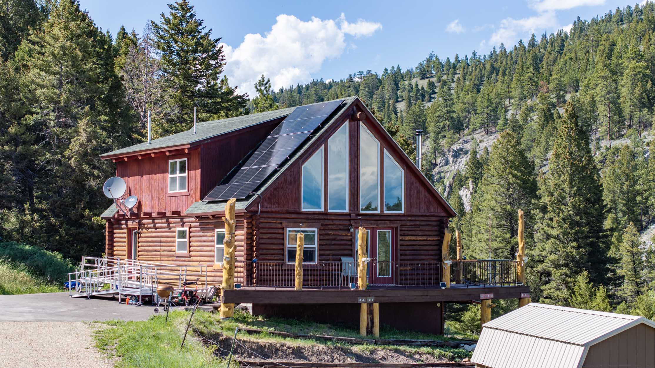7210 Spring Creek Trail Property Photo 4