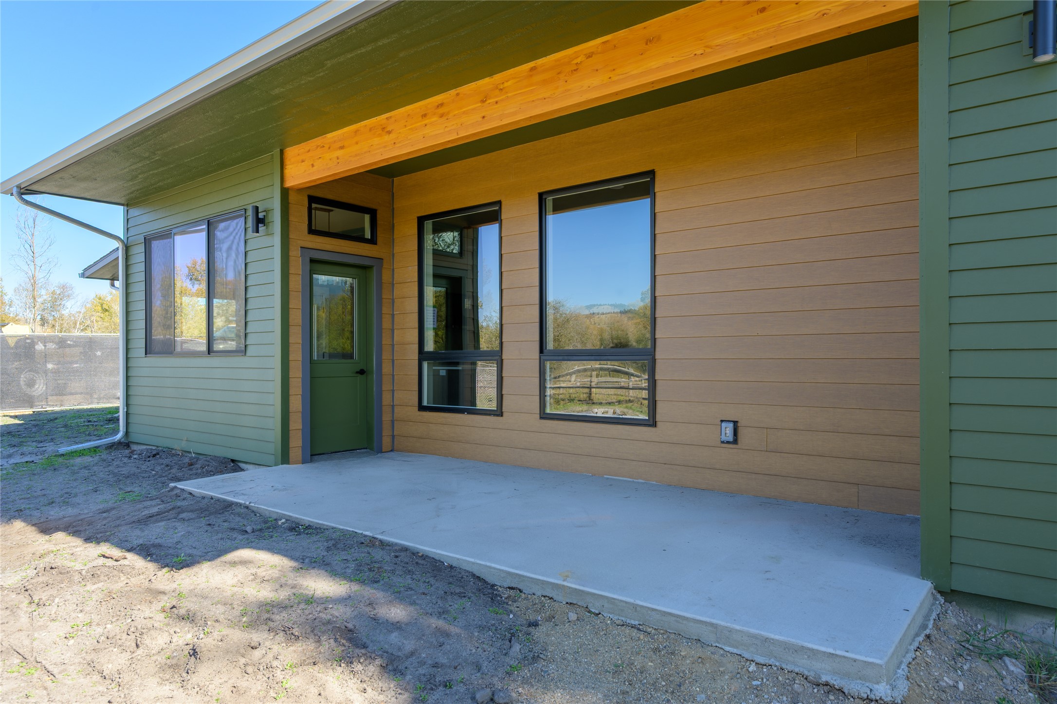 5699 Golf Drive Property Photo 4
