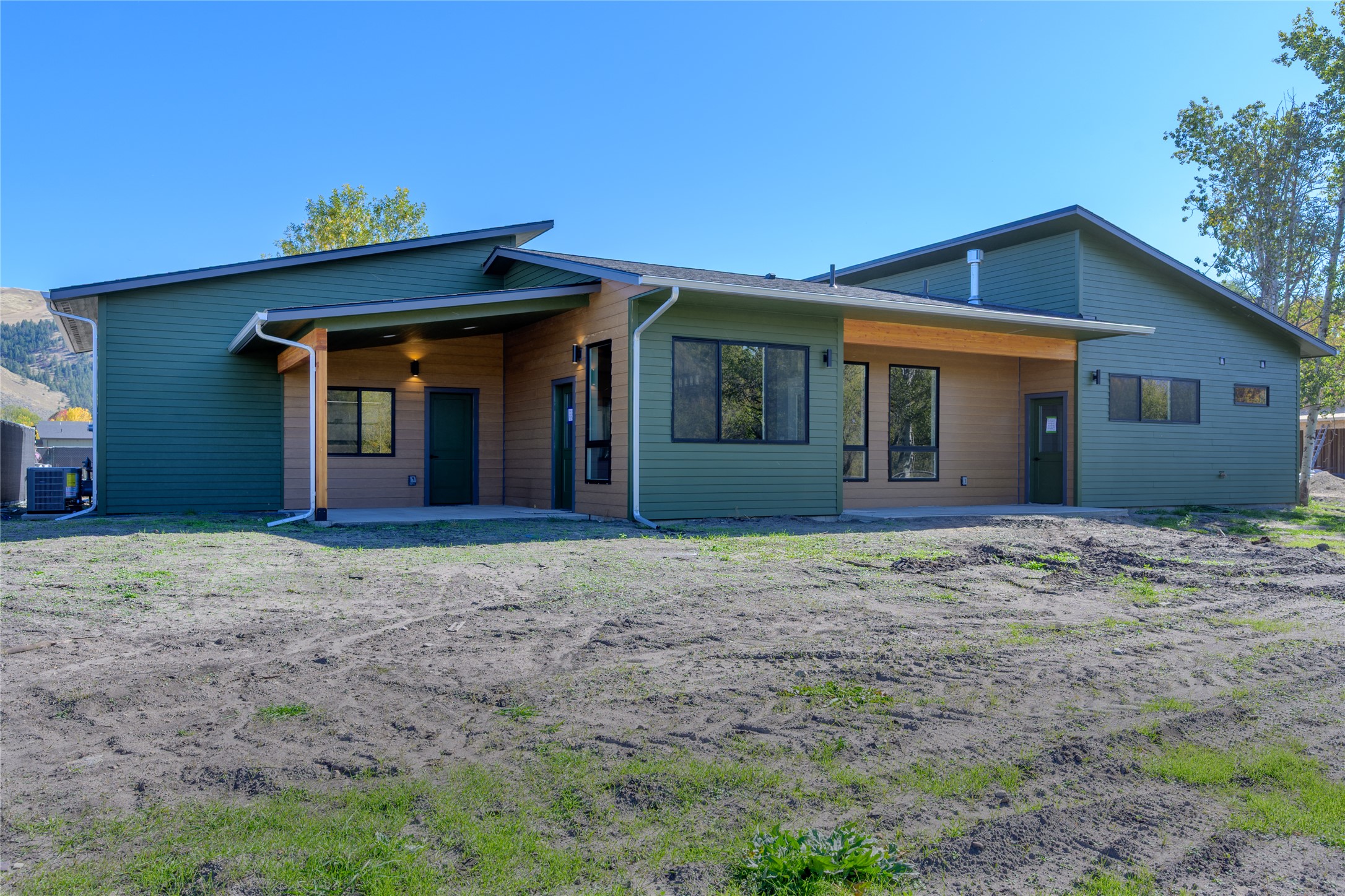 5699 Golf Drive Property Photo 5
