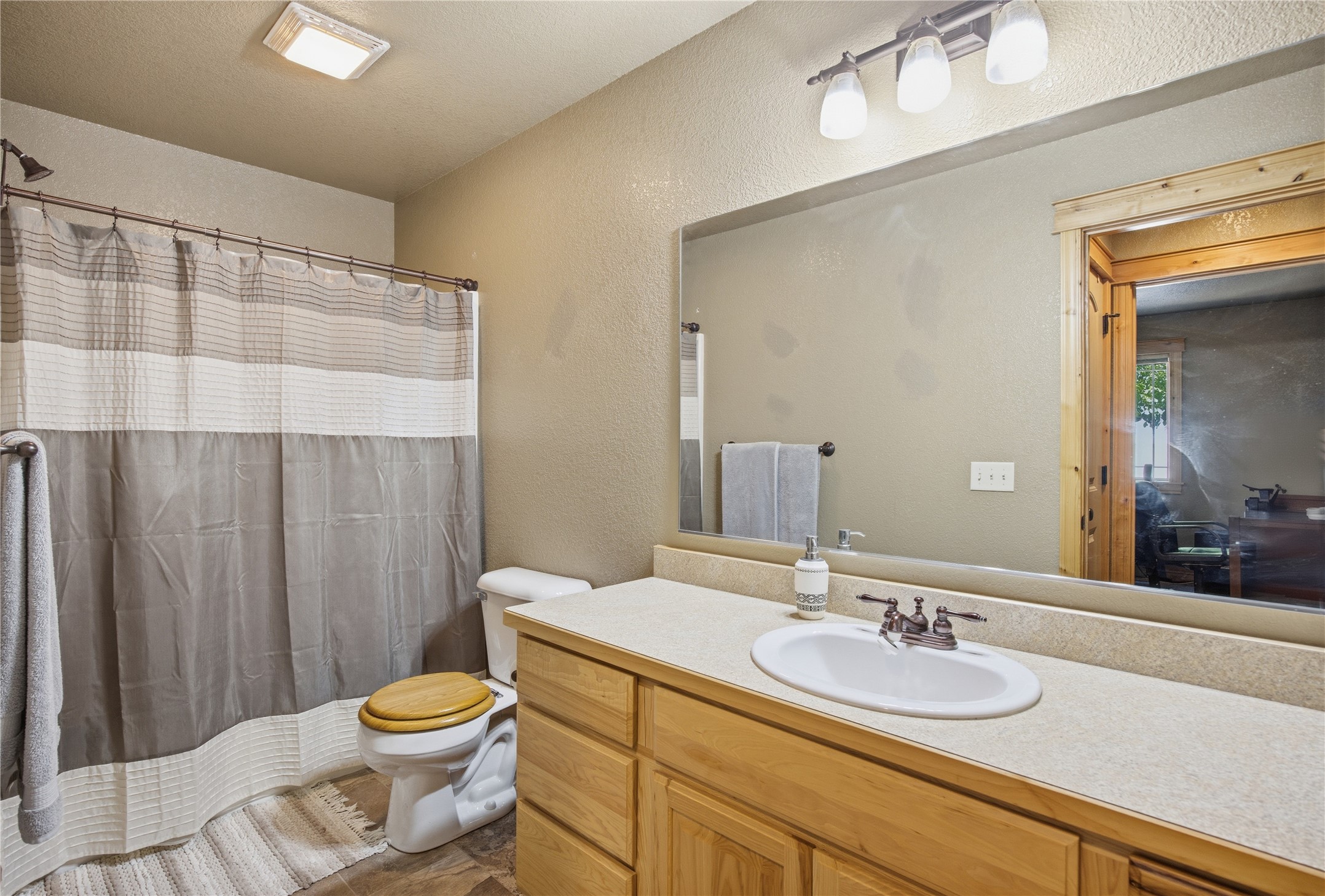 5874 Canyon Vista Drive Property Photo 20