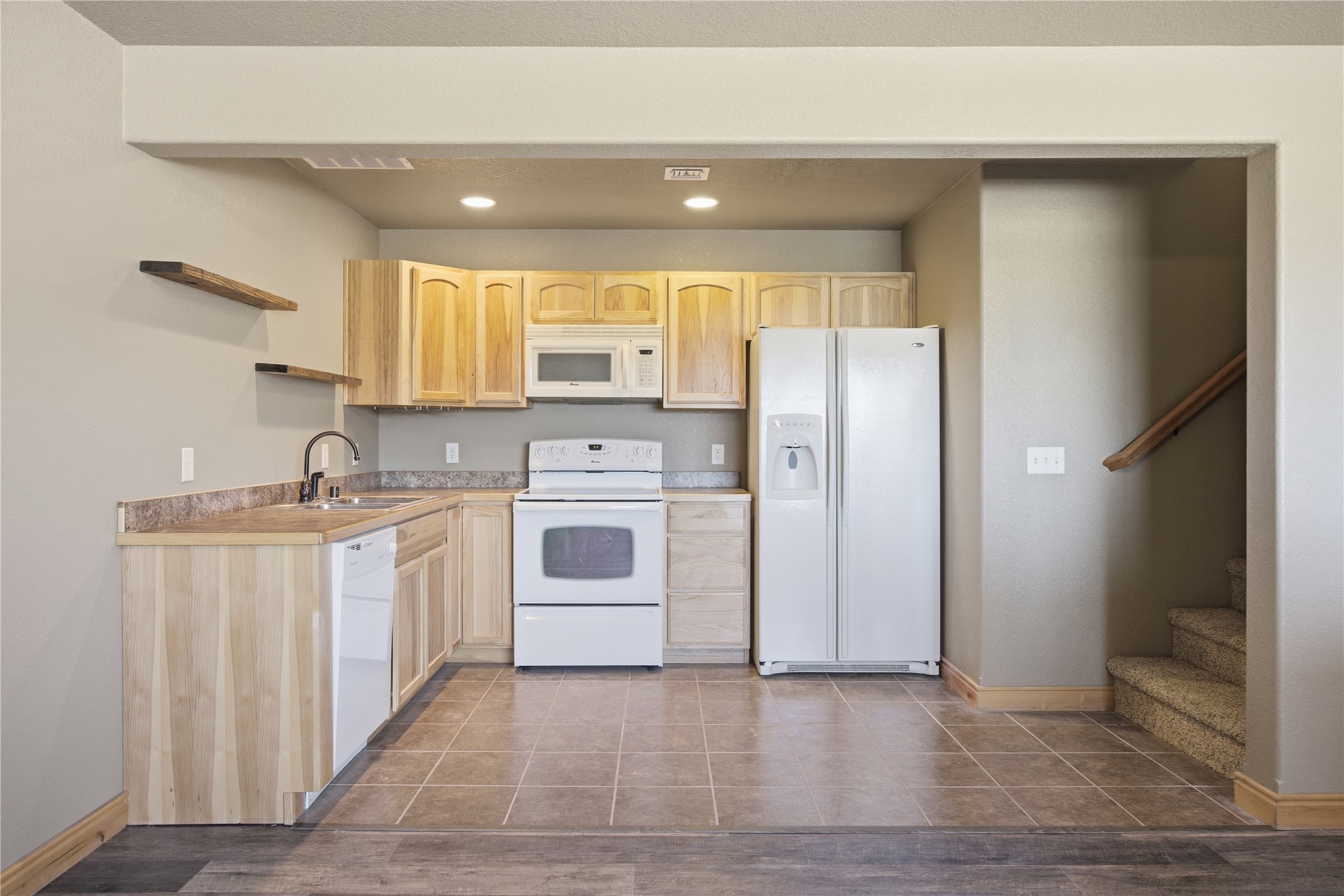 5874 Canyon Vista Drive Property Photo 23