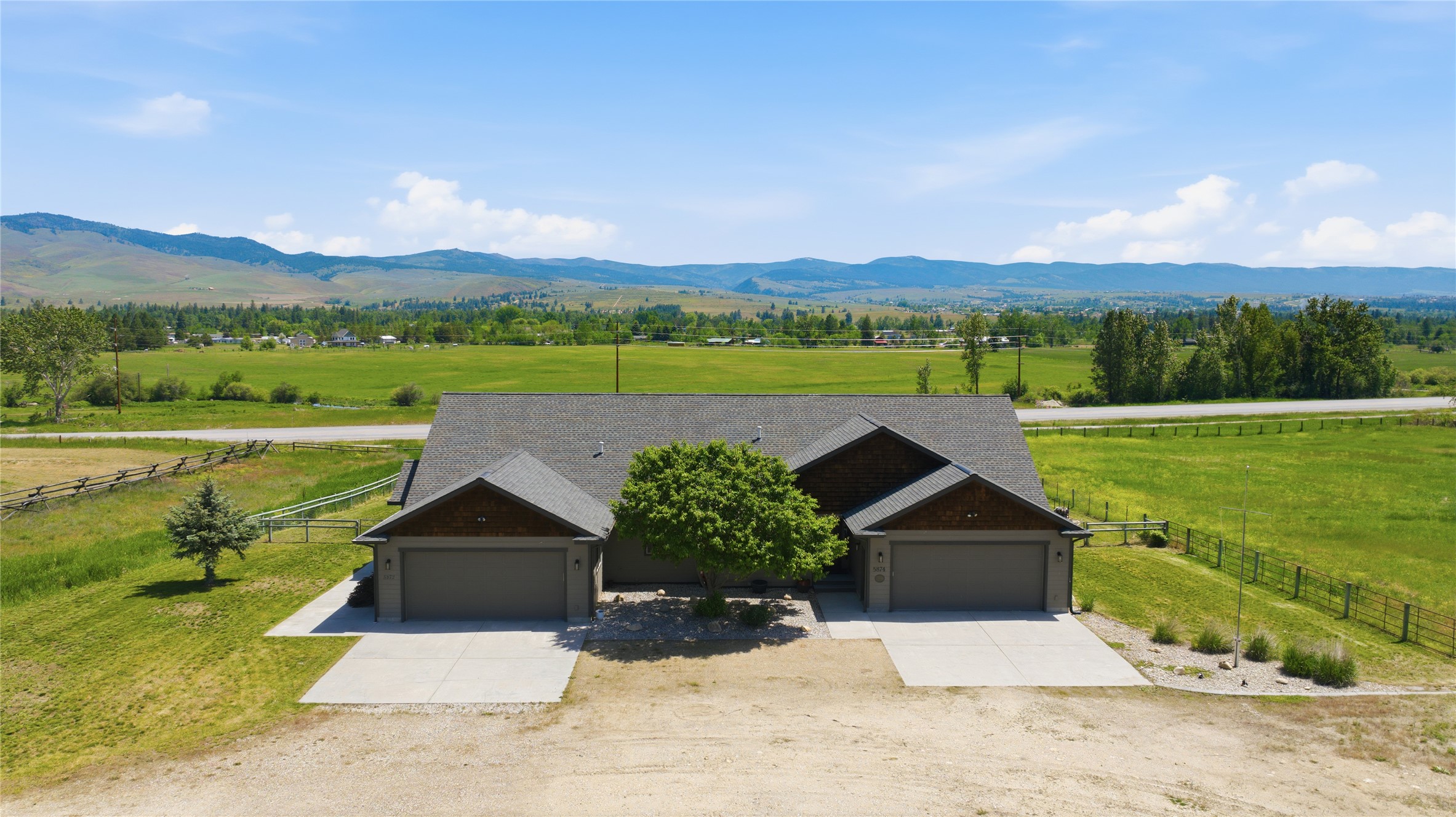 5872 & 5874 Canyon Vista Drive Property Photo 2