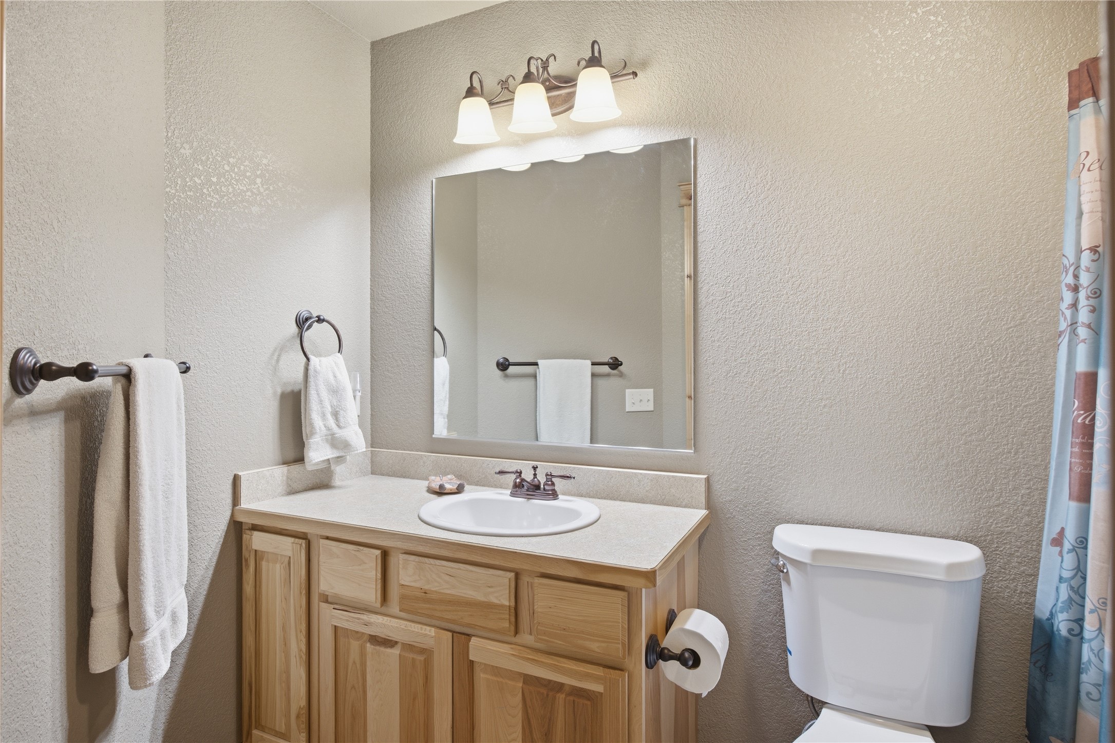5872 & 5874 Canyon Vista Drive Property Photo 22