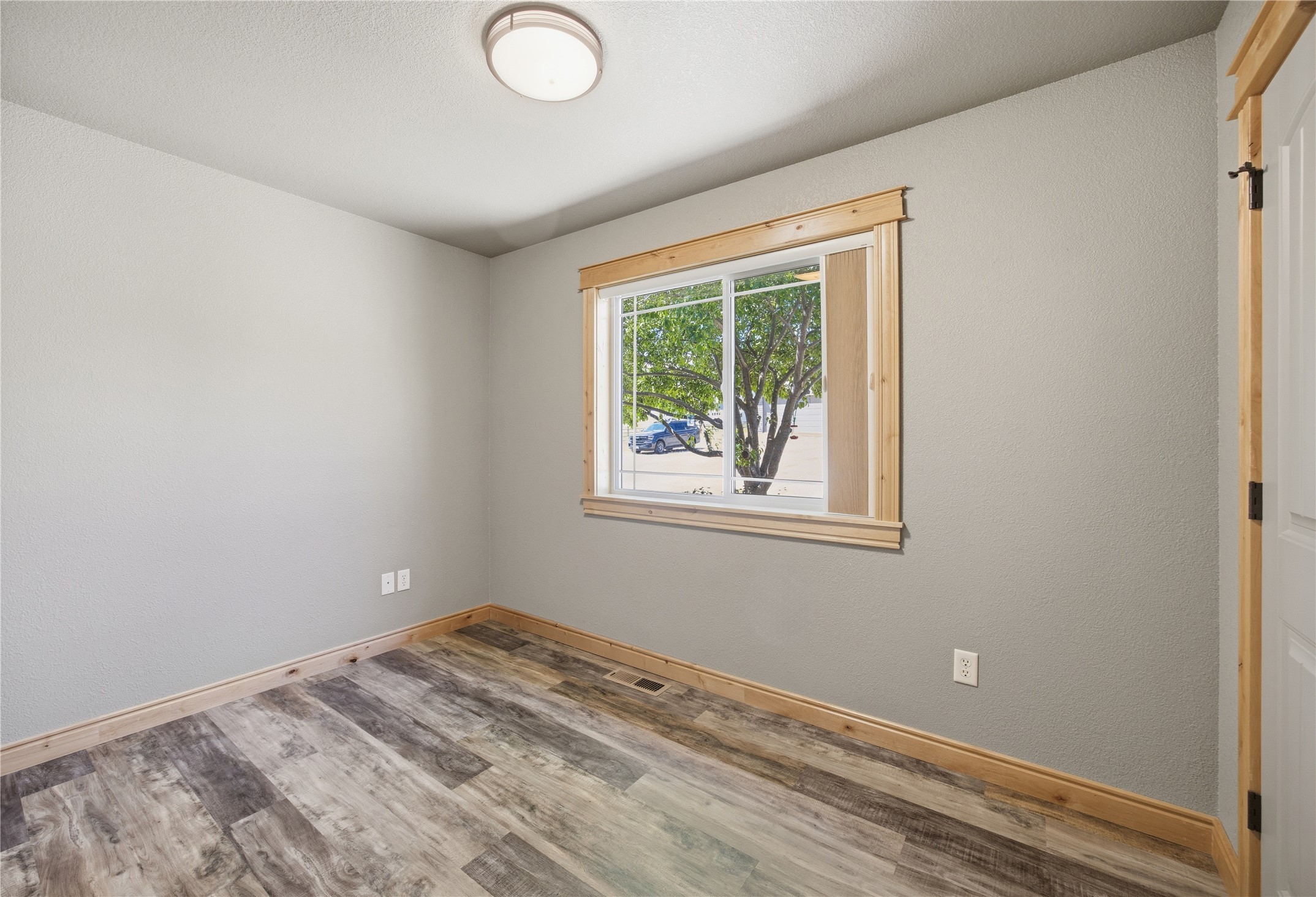 5872 & 5874 Canyon Vista Drive Property Photo 23