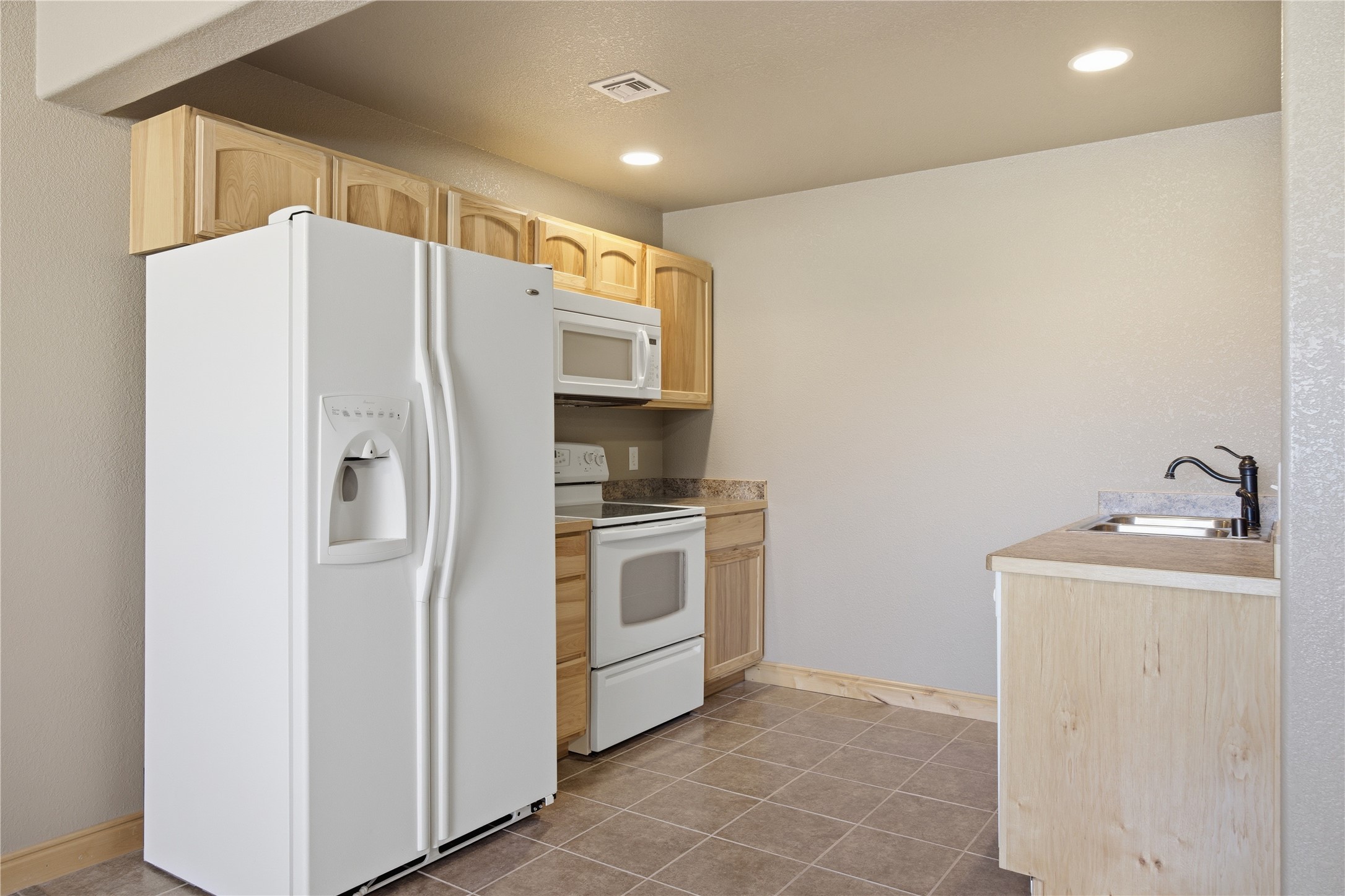 5872 & 5874 Canyon Vista Drive Property Photo 26