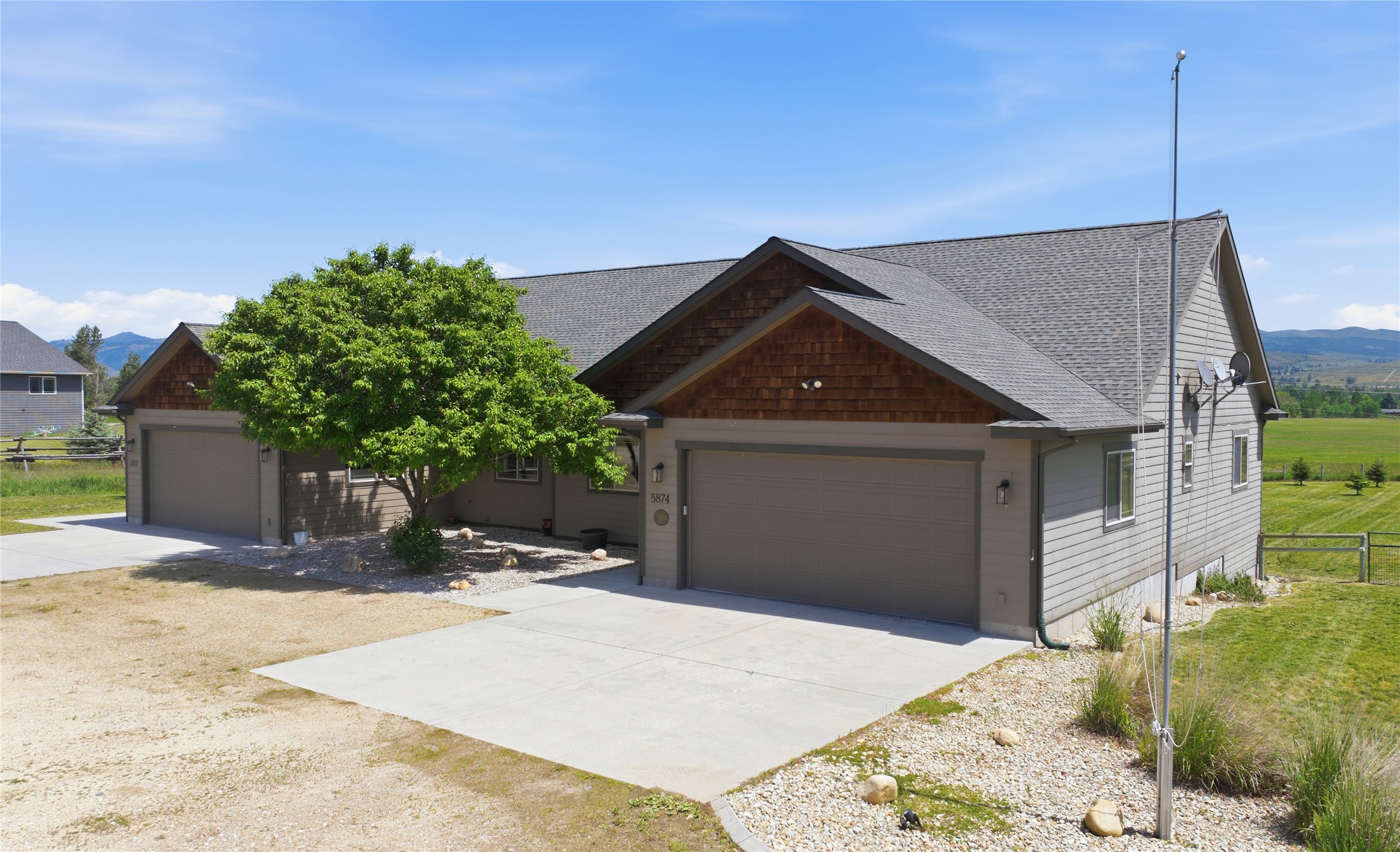 5872 & 5874 Canyon Vista Drive Property Photo 40