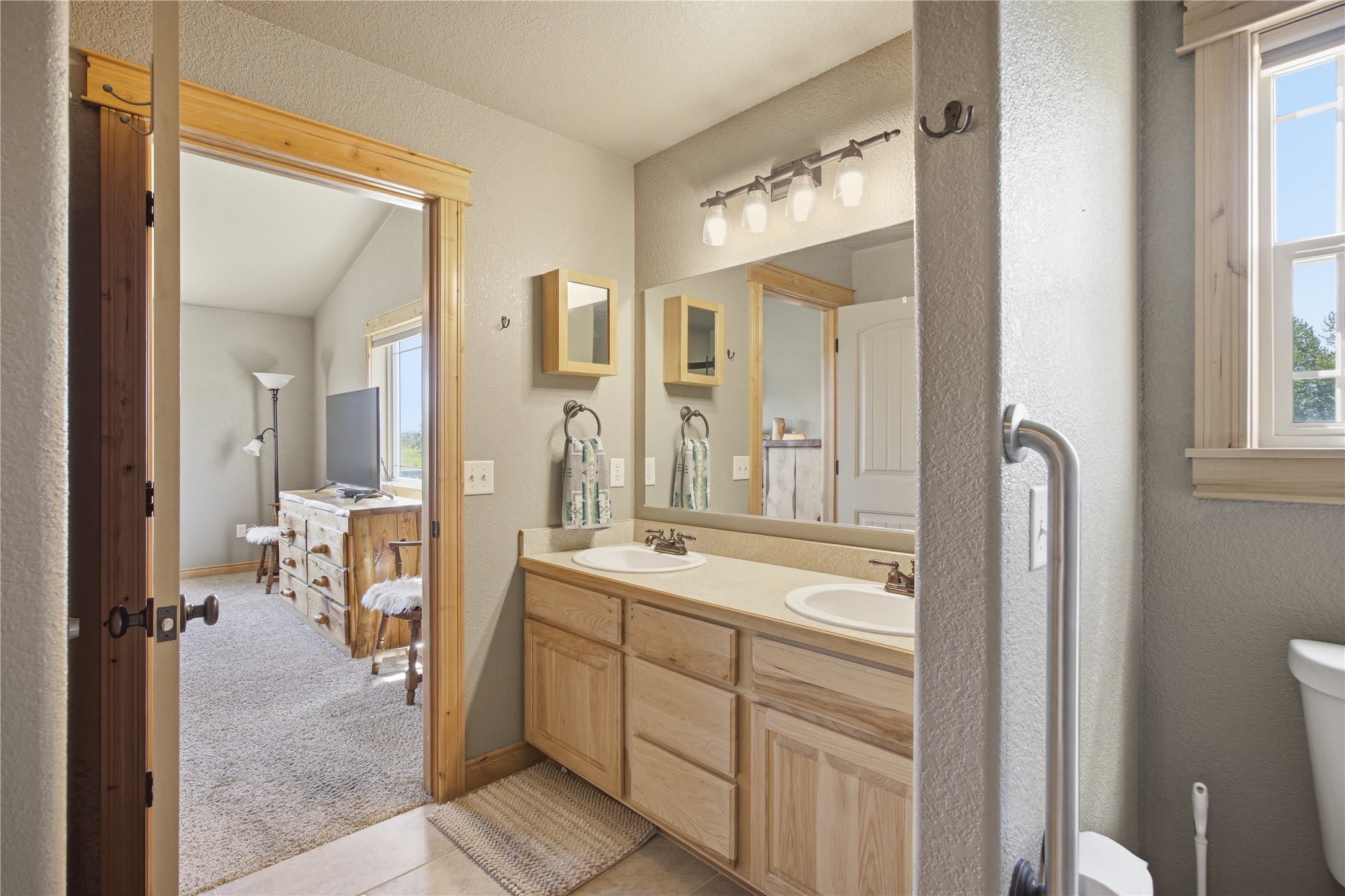 5872 & 5874 Canyon Vista Drive Property Photo 55