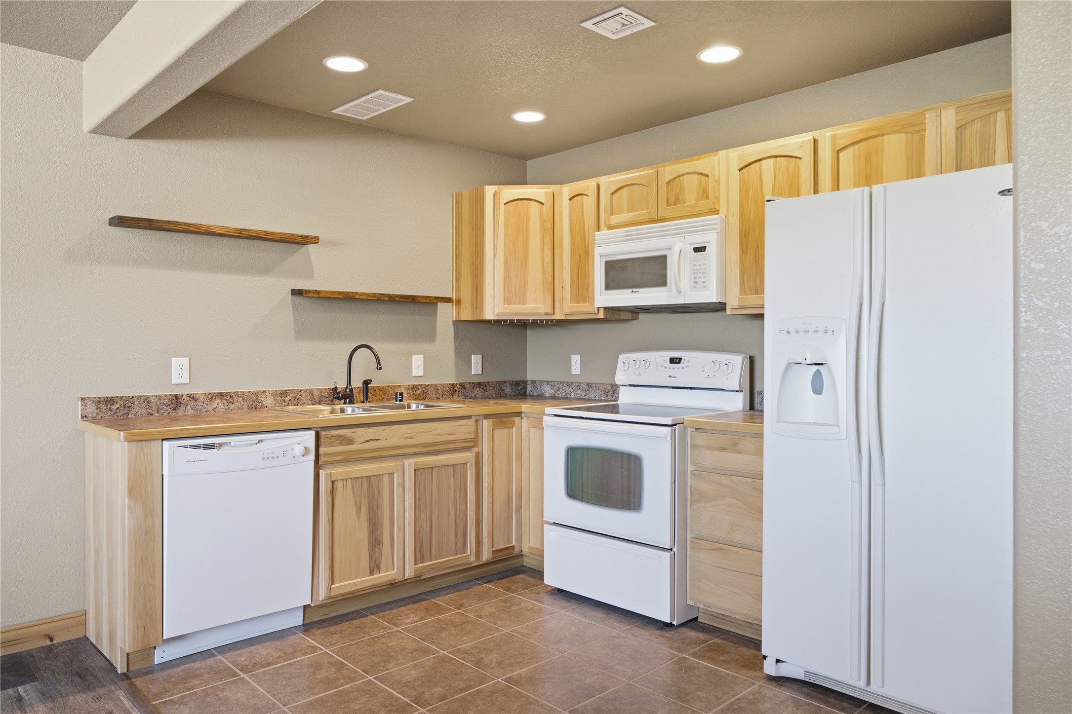 5872 & 5874 Canyon Vista Drive Property Photo 62