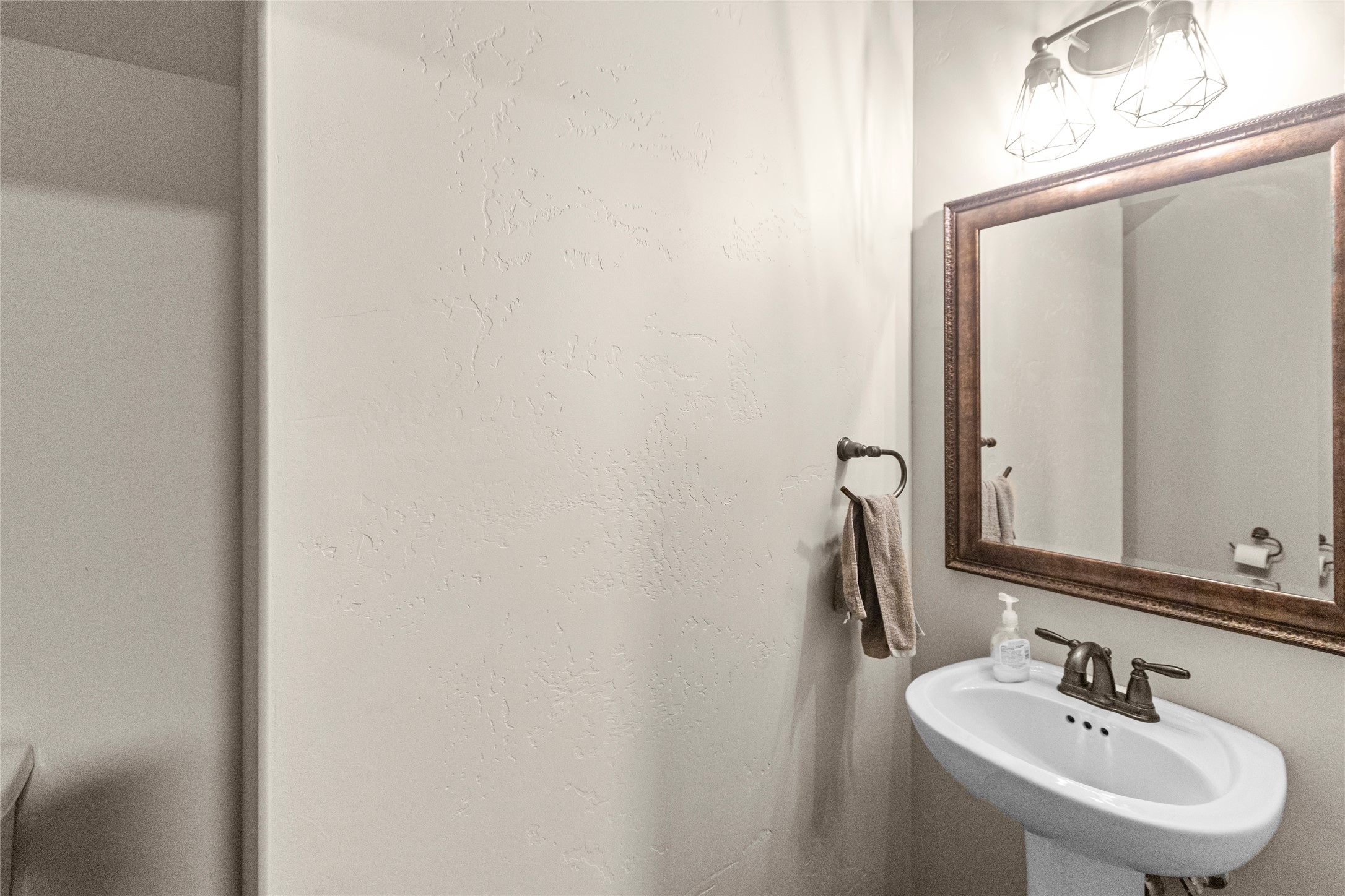 538 E Evergreen Drive Property Photo 32