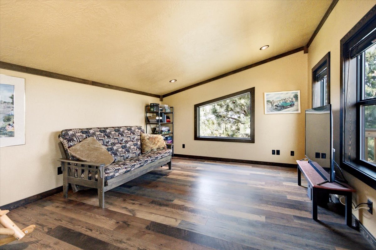 87 Velvet Grove Property Photo 20