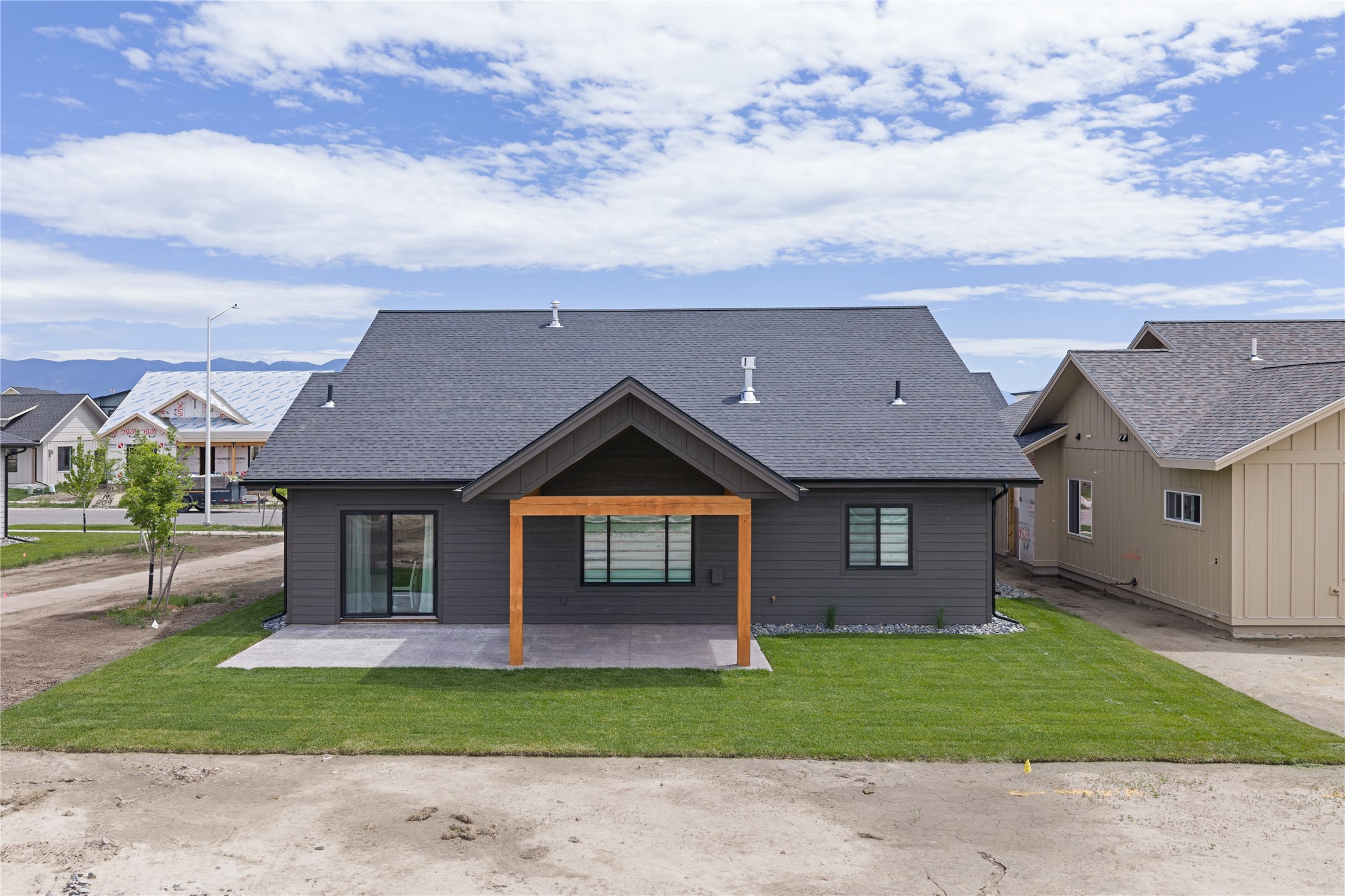 804 Rivet Way Property Photo 8