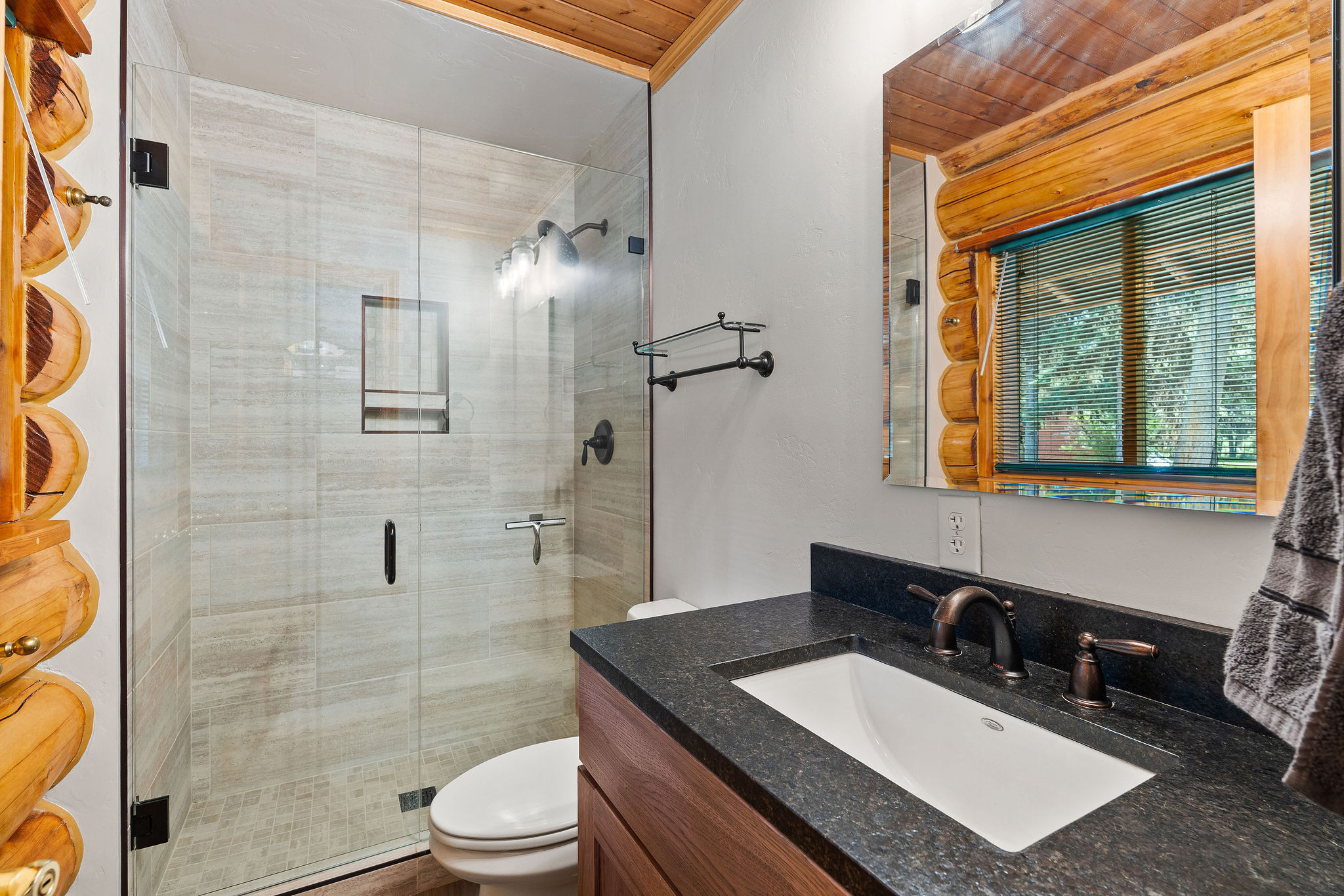 14000 North Fork Road Property Photo 18