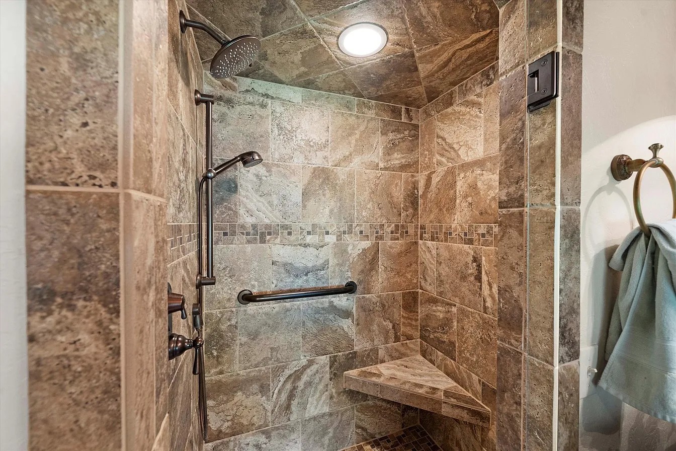 111 Hidden Estates Road Property Photo 25