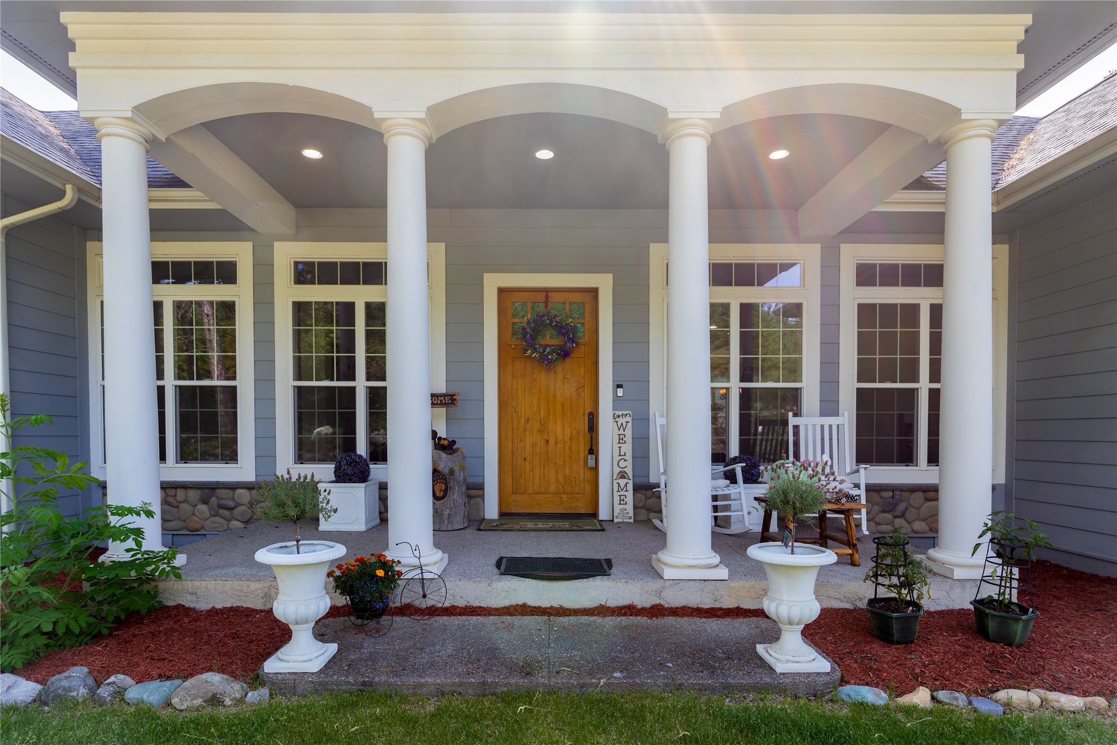 20245 Swan View Road Property Photo 4
