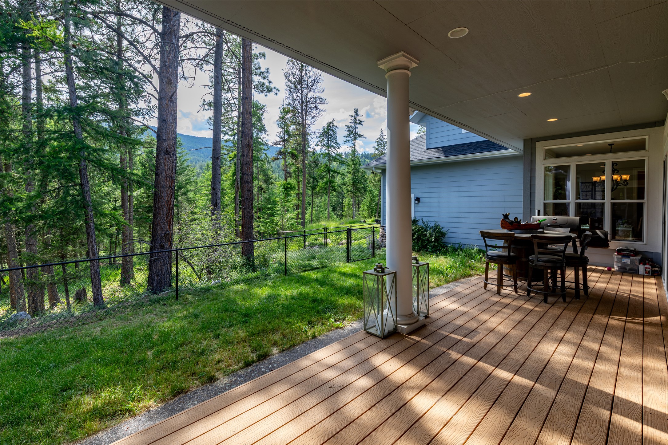 20245 Swan View Road Property Photo 8
