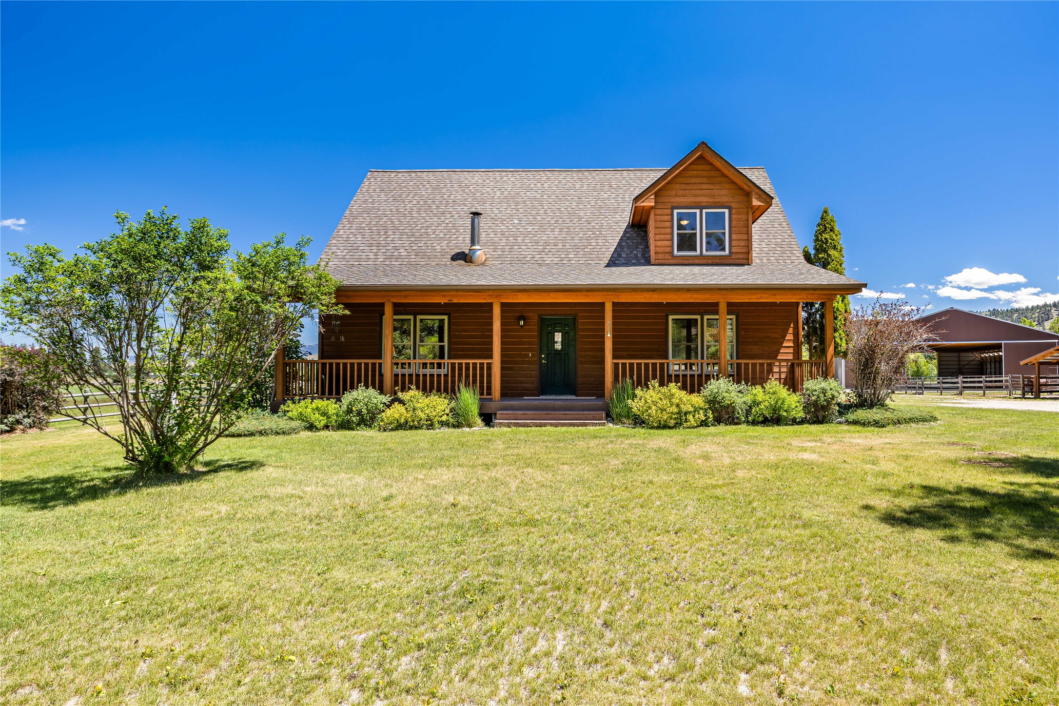 561 Camas Creek Loop Property Photo 4