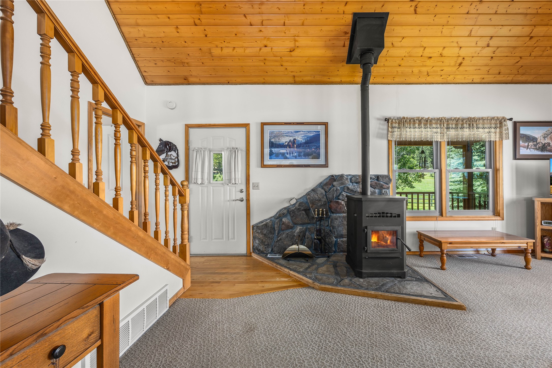 561 Camas Creek Loop Property Photo 7