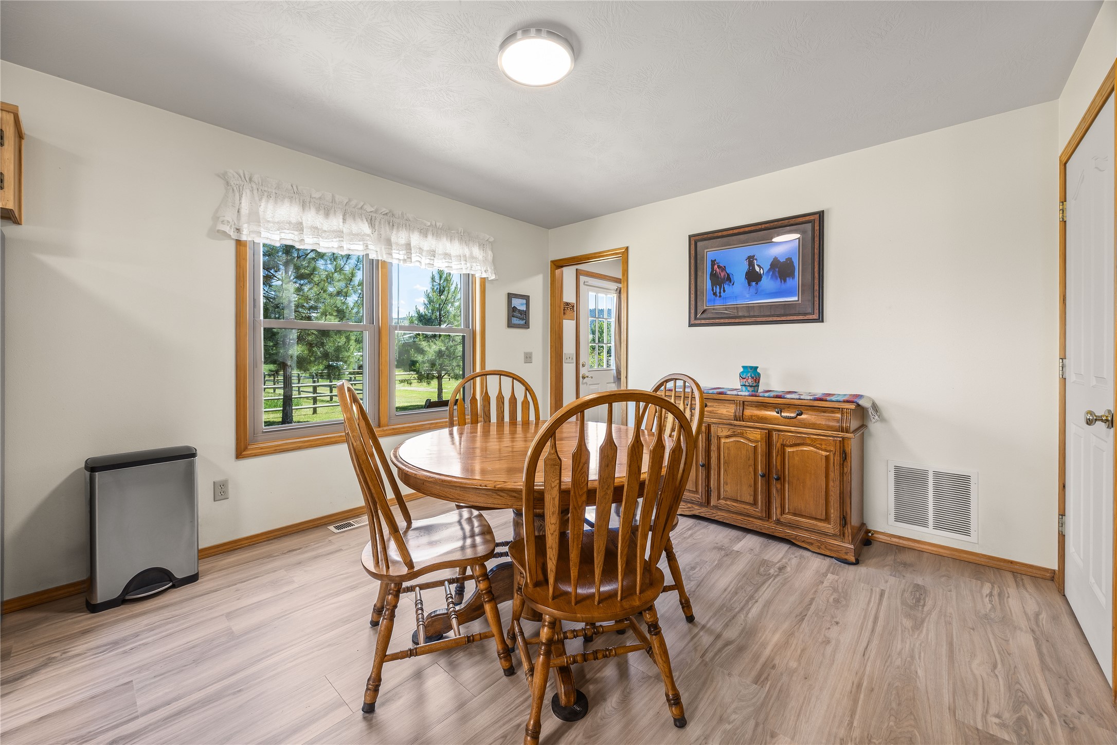 561 Camas Creek Loop Property Photo 13