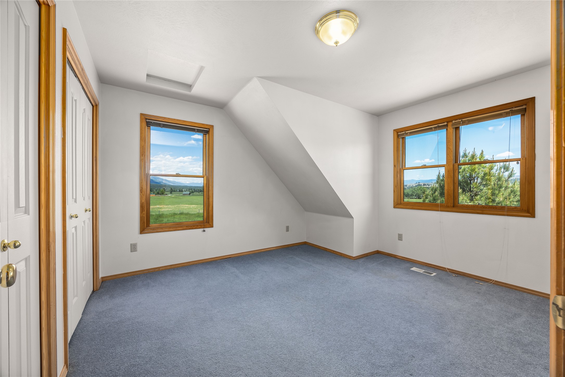 561 Camas Creek Loop Property Photo 20