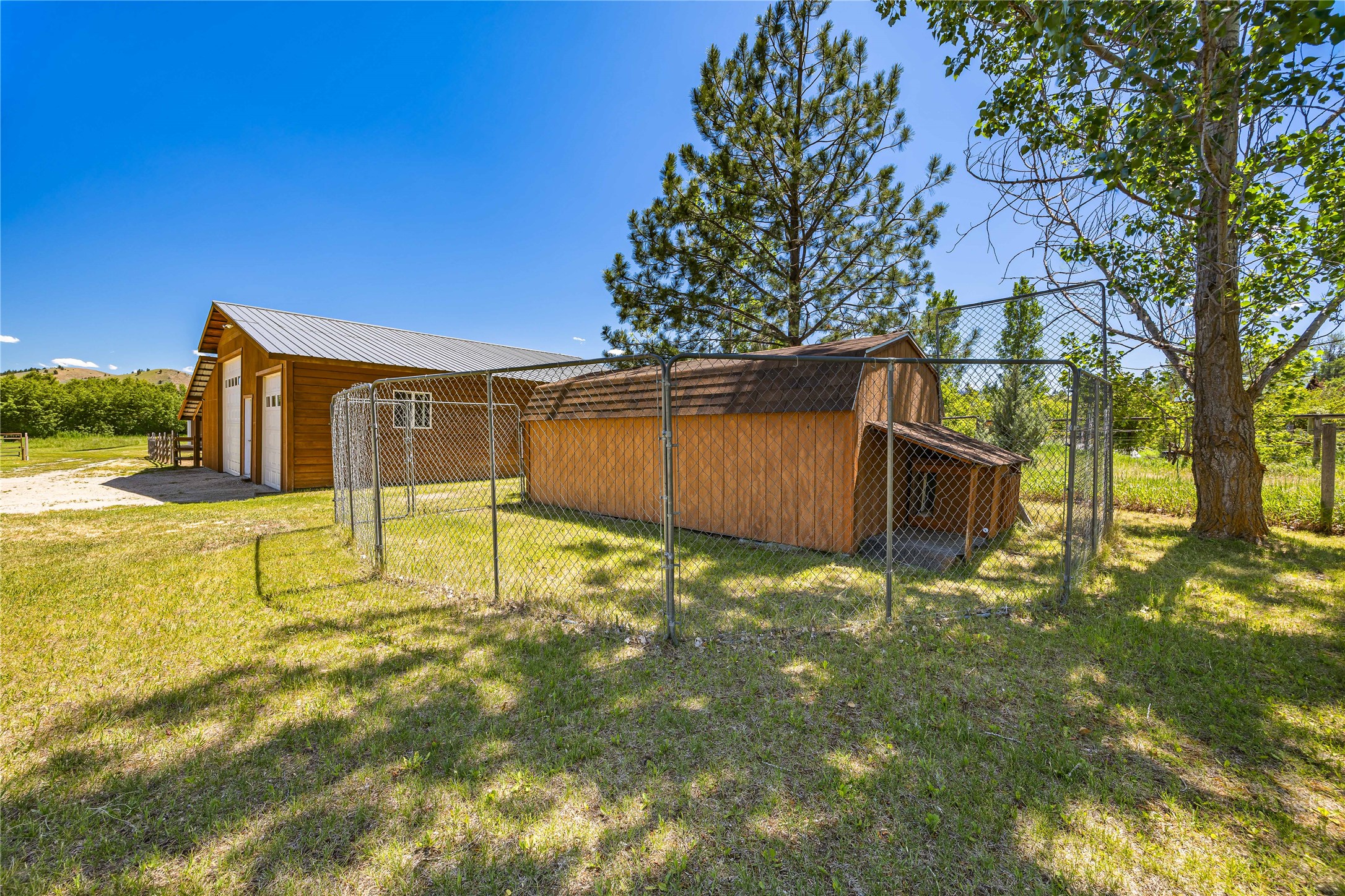561 Camas Creek Loop Property Photo 32