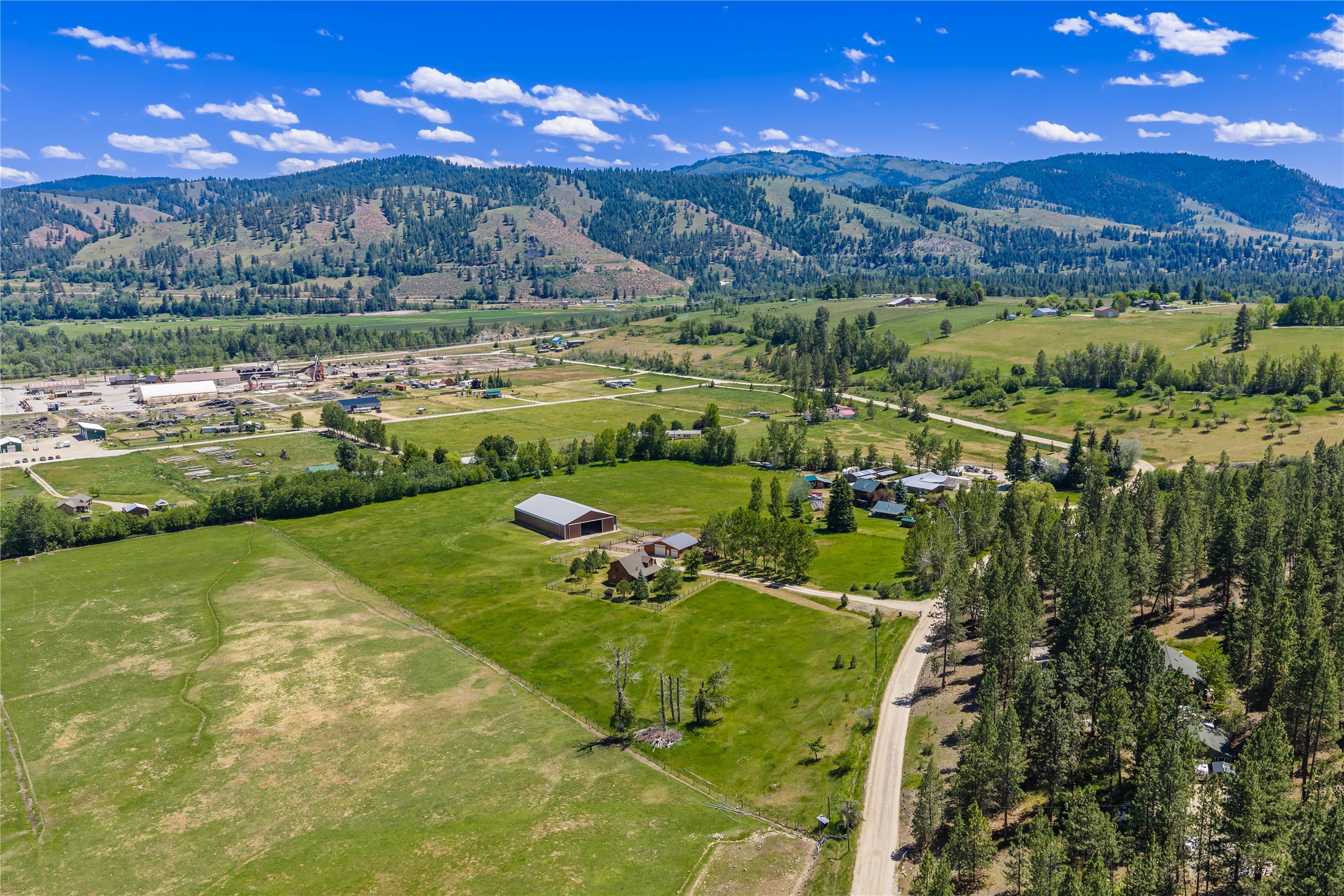 561 Camas Creek Loop Property Photo 55