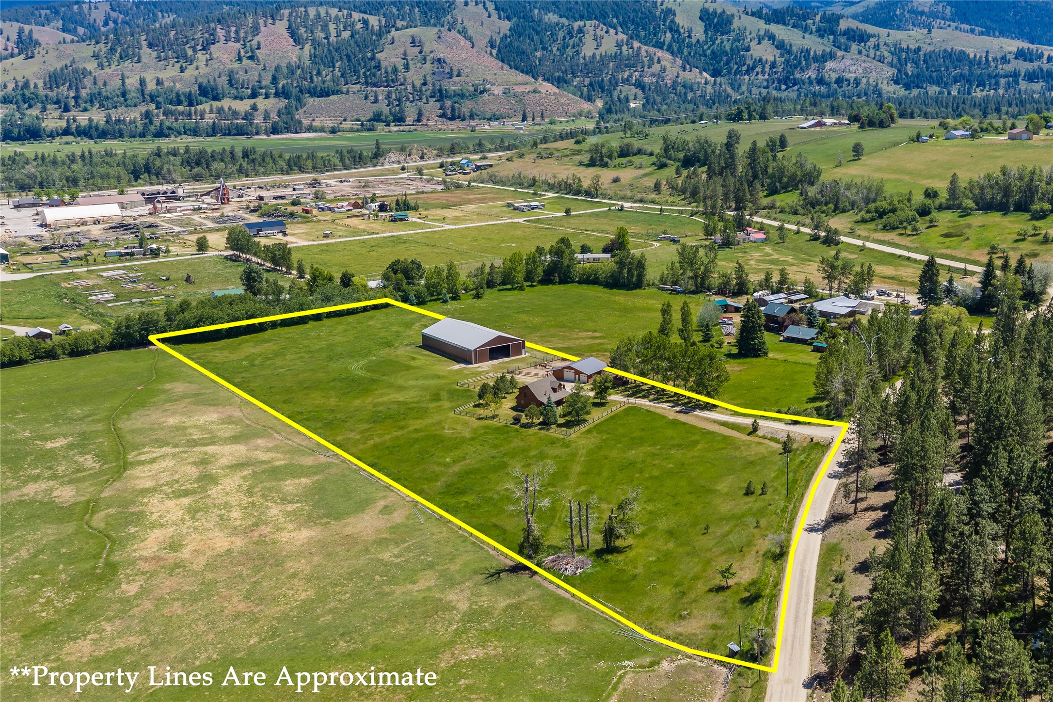 561 Camas Creek Loop Property Photo 56