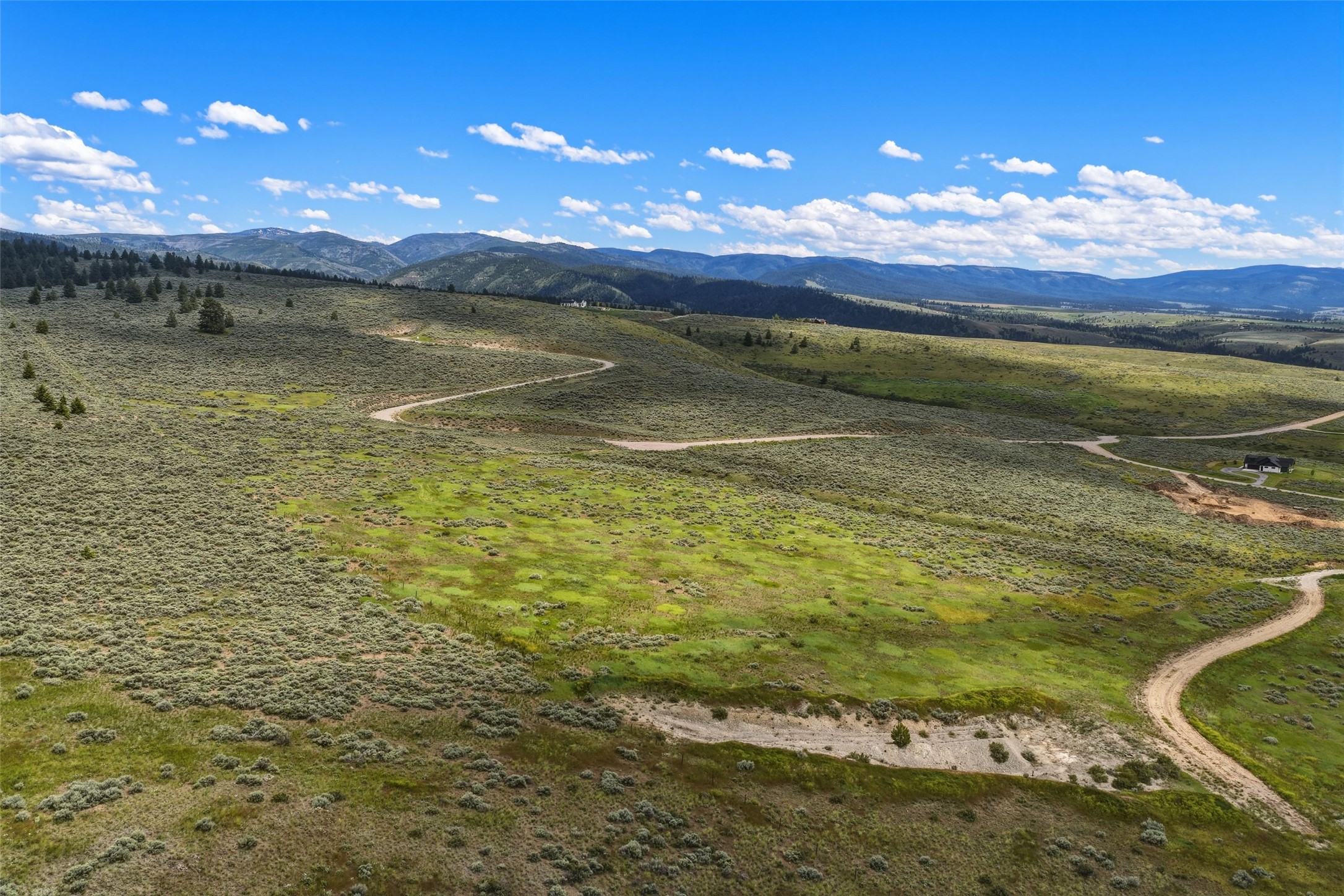20774 Prairies End Trail Property Photo 4