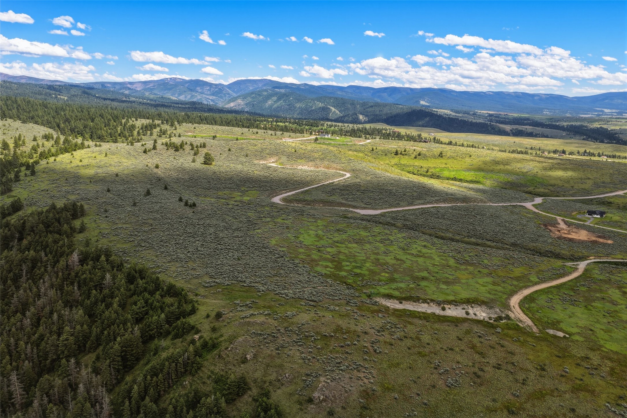 20774 Prairies End Trail Property Photo 13